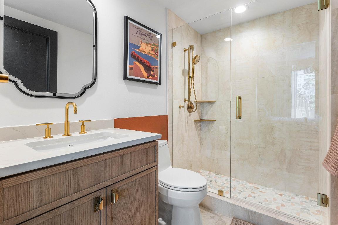 3700 S Ocean Boulevard 202