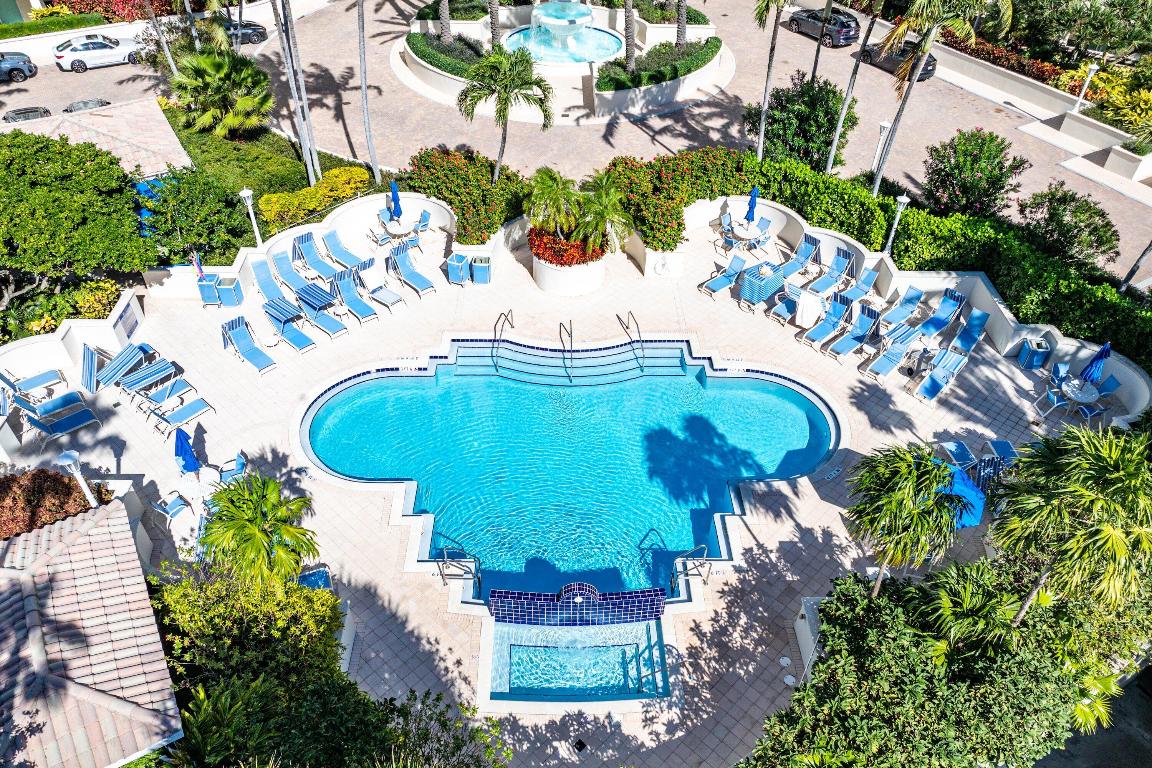 3700 S Ocean Boulevard 202