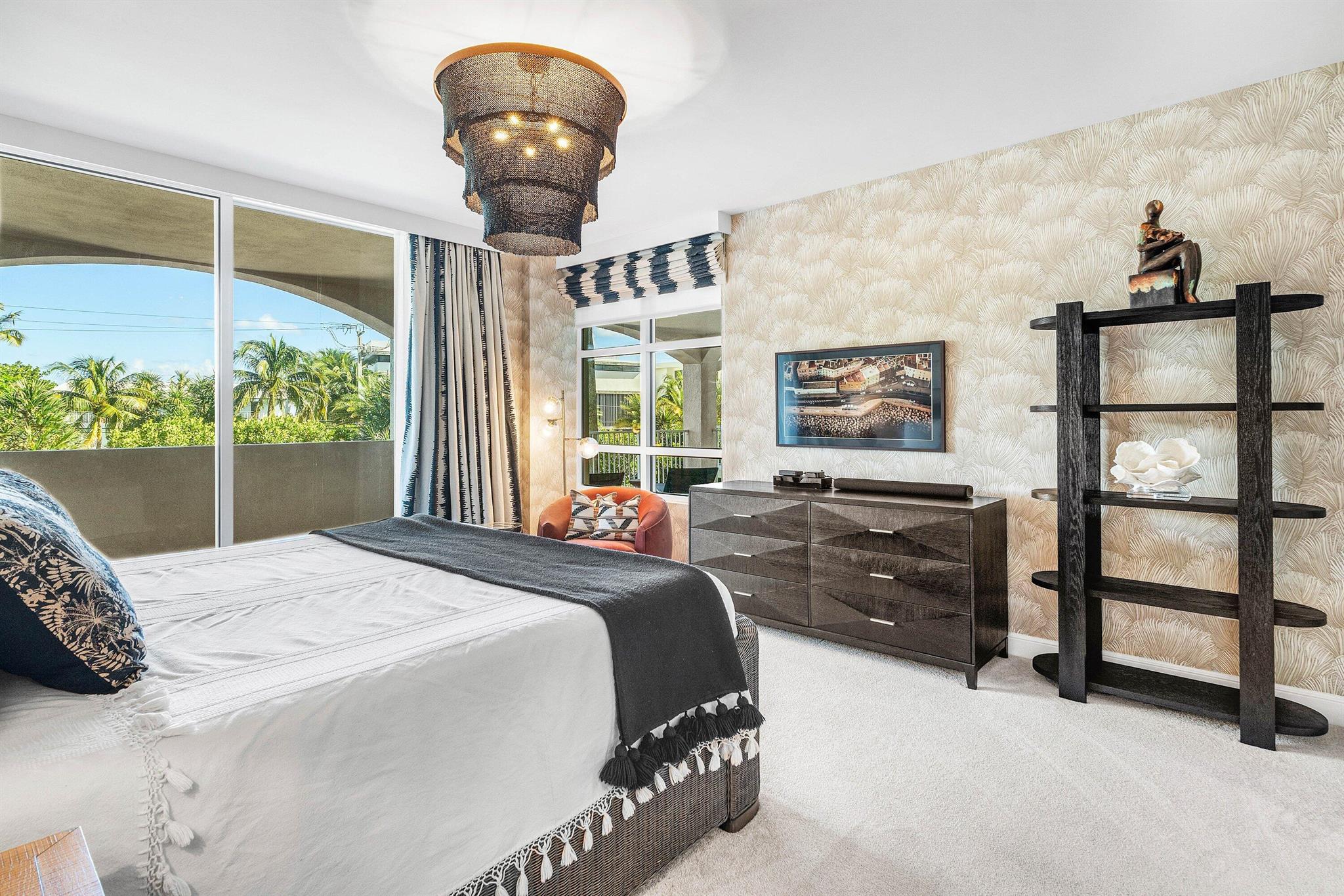 3700 S Ocean Boulevard 202