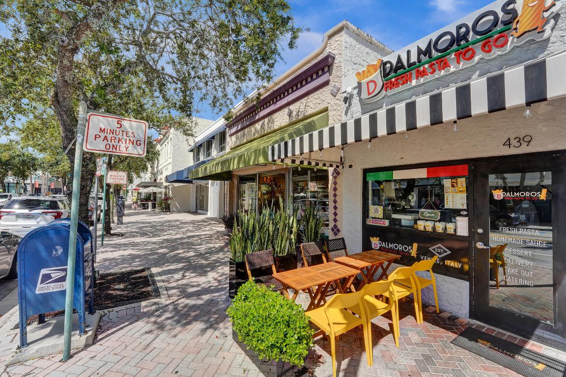 246 N Swinton Avenue