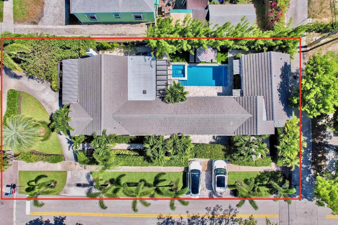 246 N Swinton Avenue