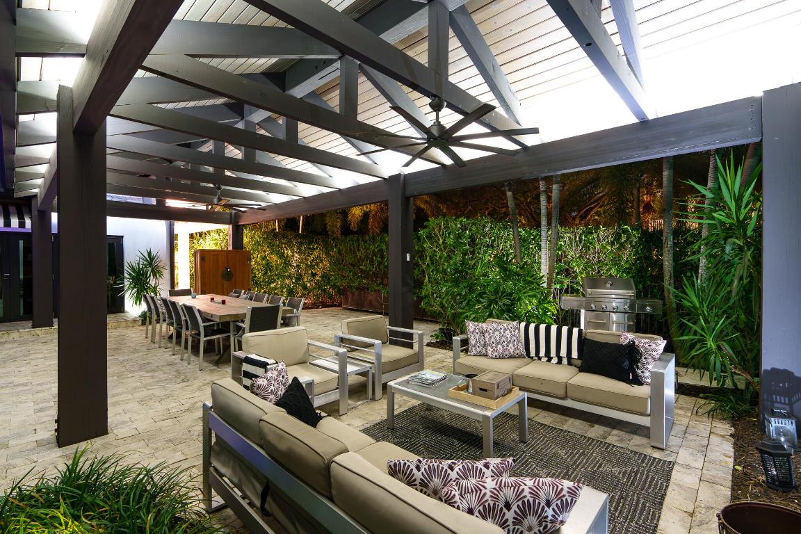 246 N Swinton Avenue