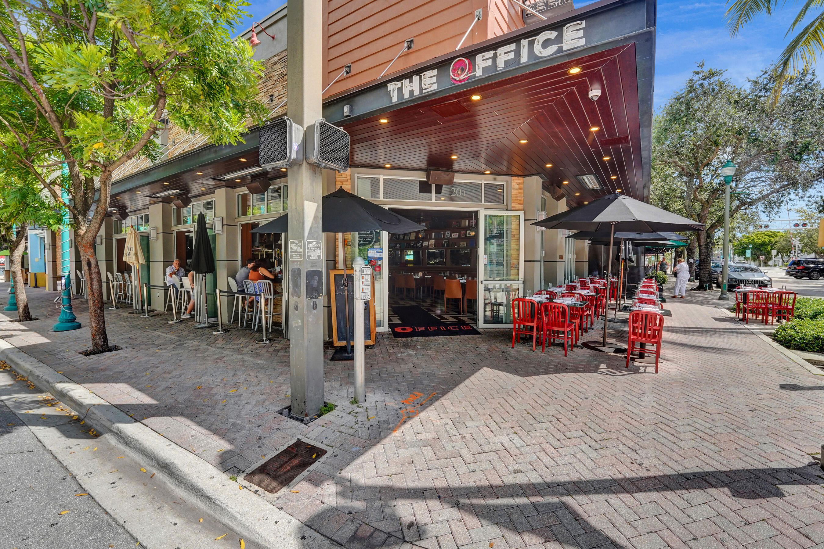 246 N Swinton Avenue