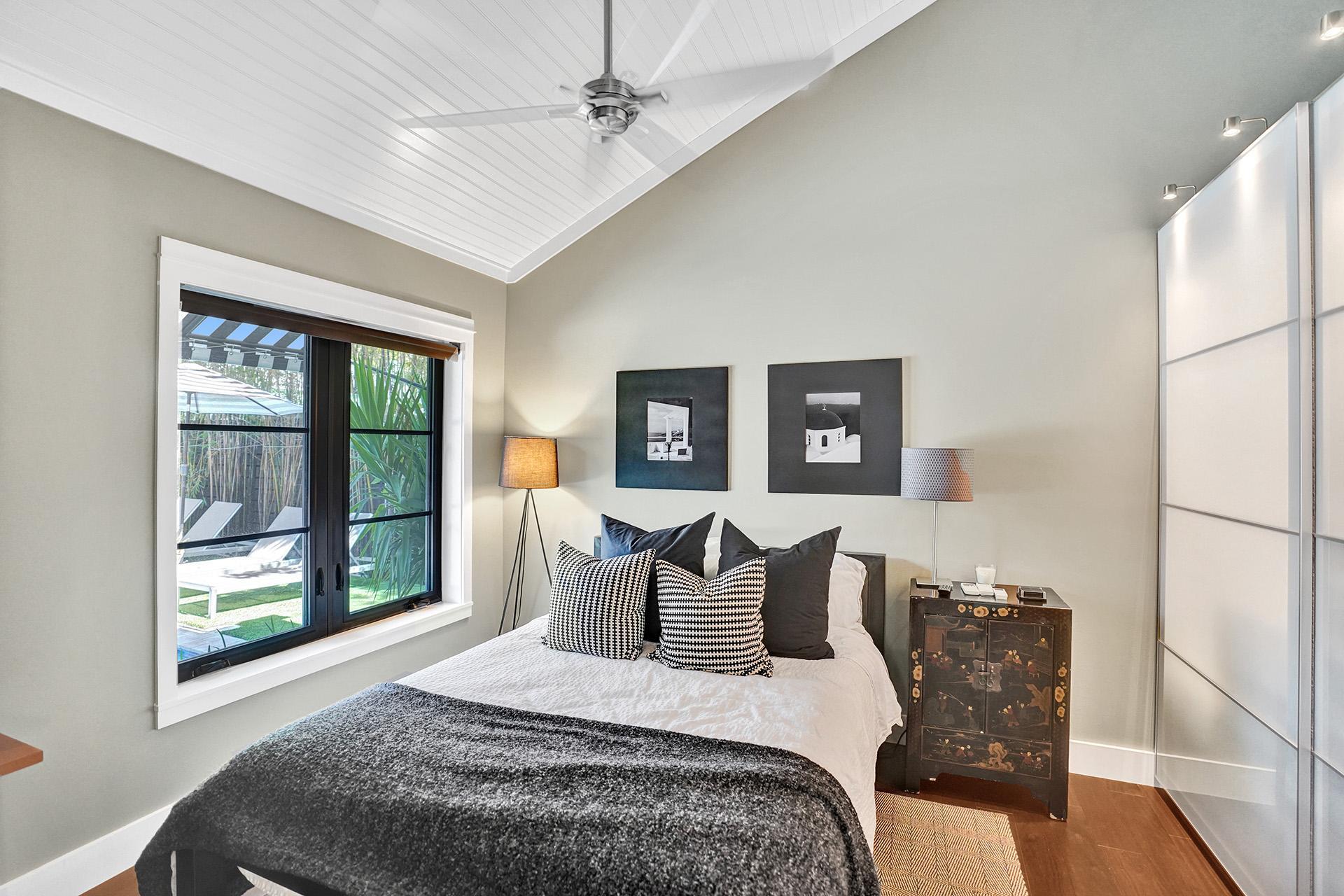 246 N Swinton Avenue