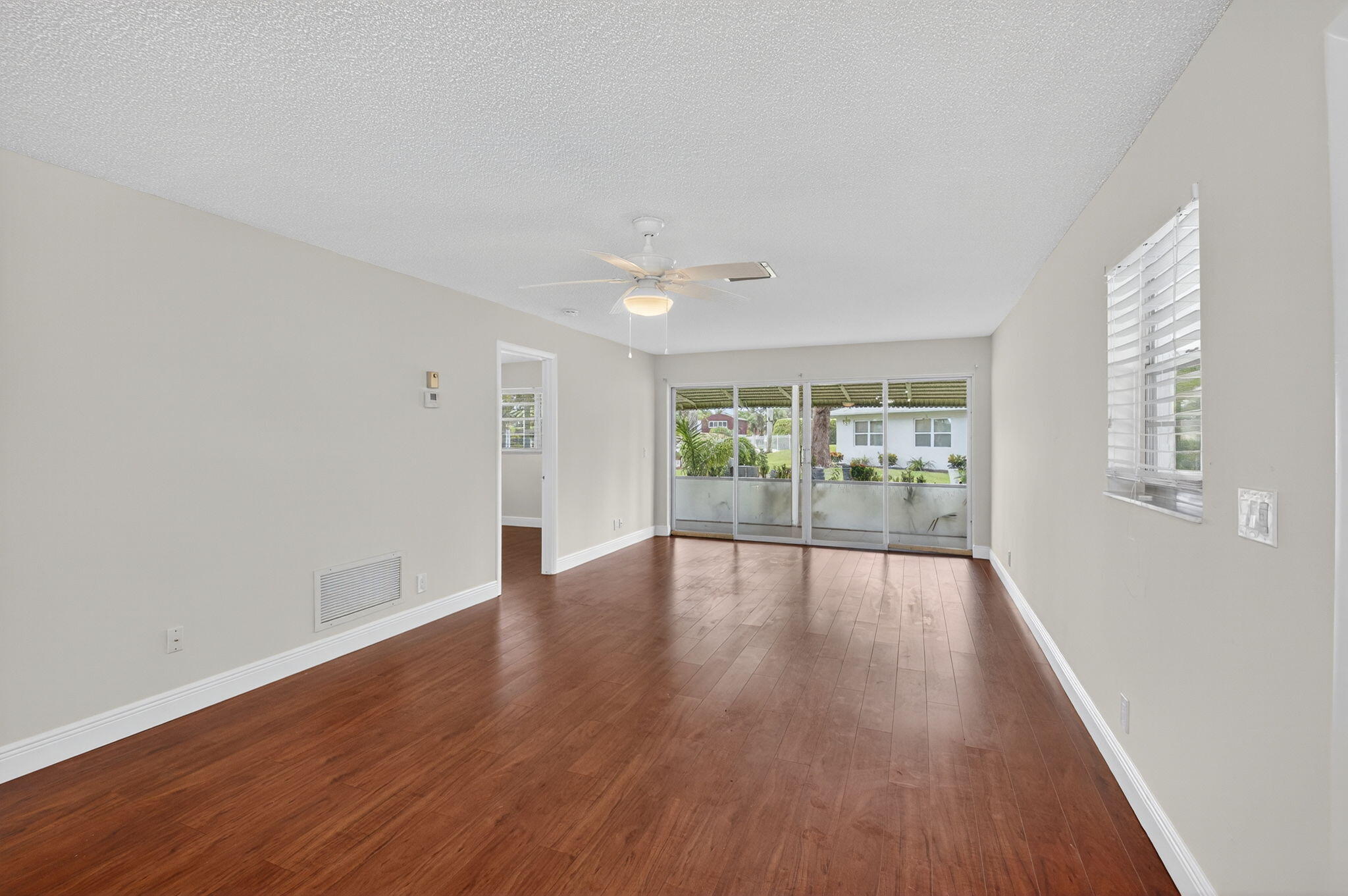 801 Meadowlark Lane