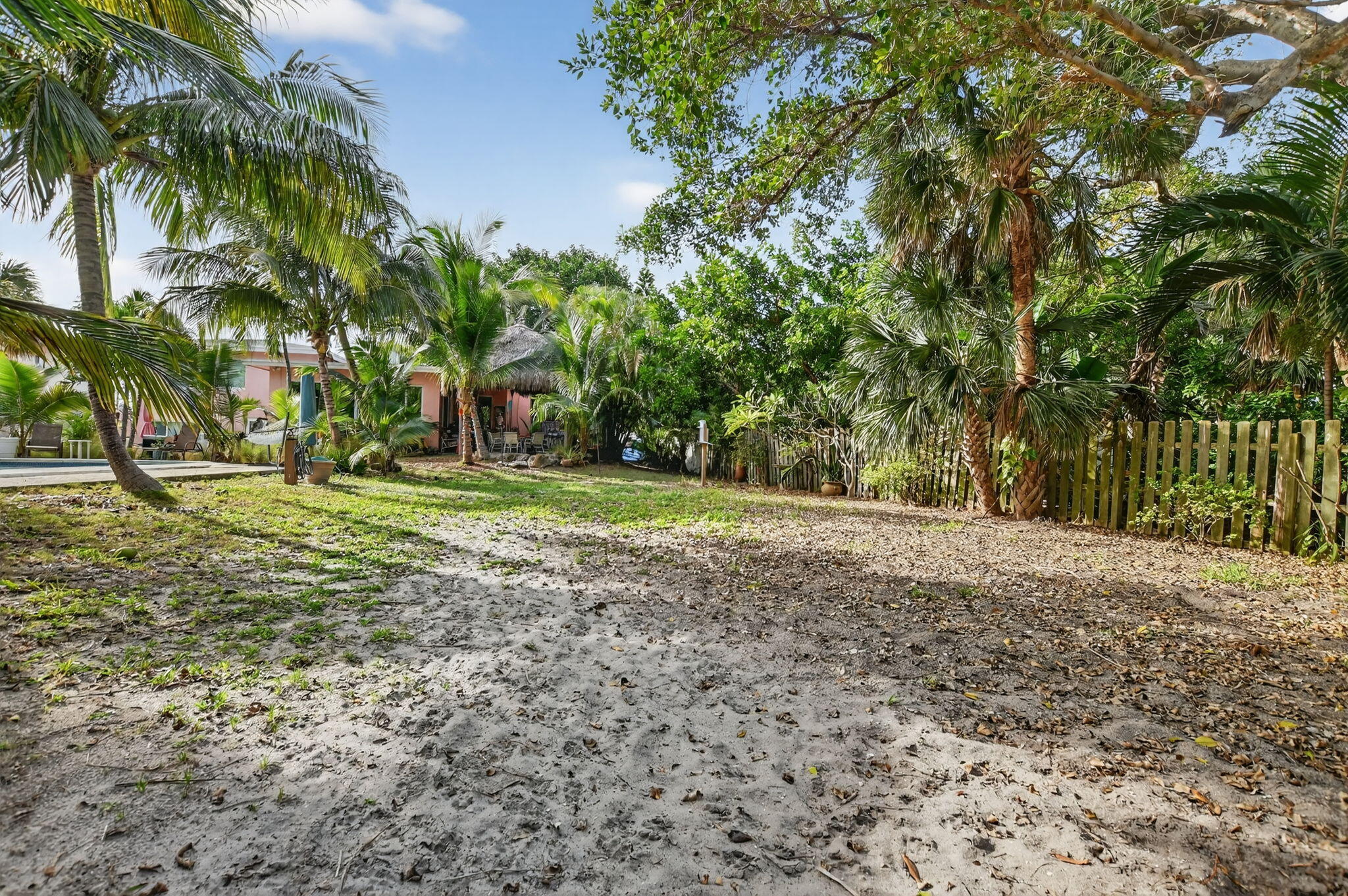 460 SE 18th Avenue