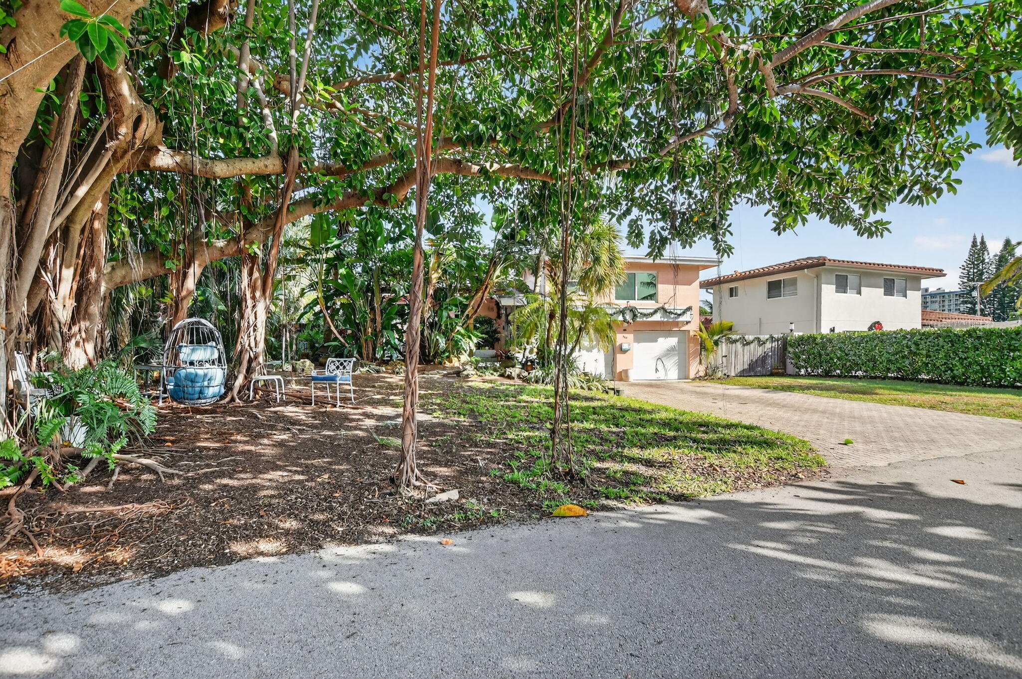 460 SE 18th Avenue