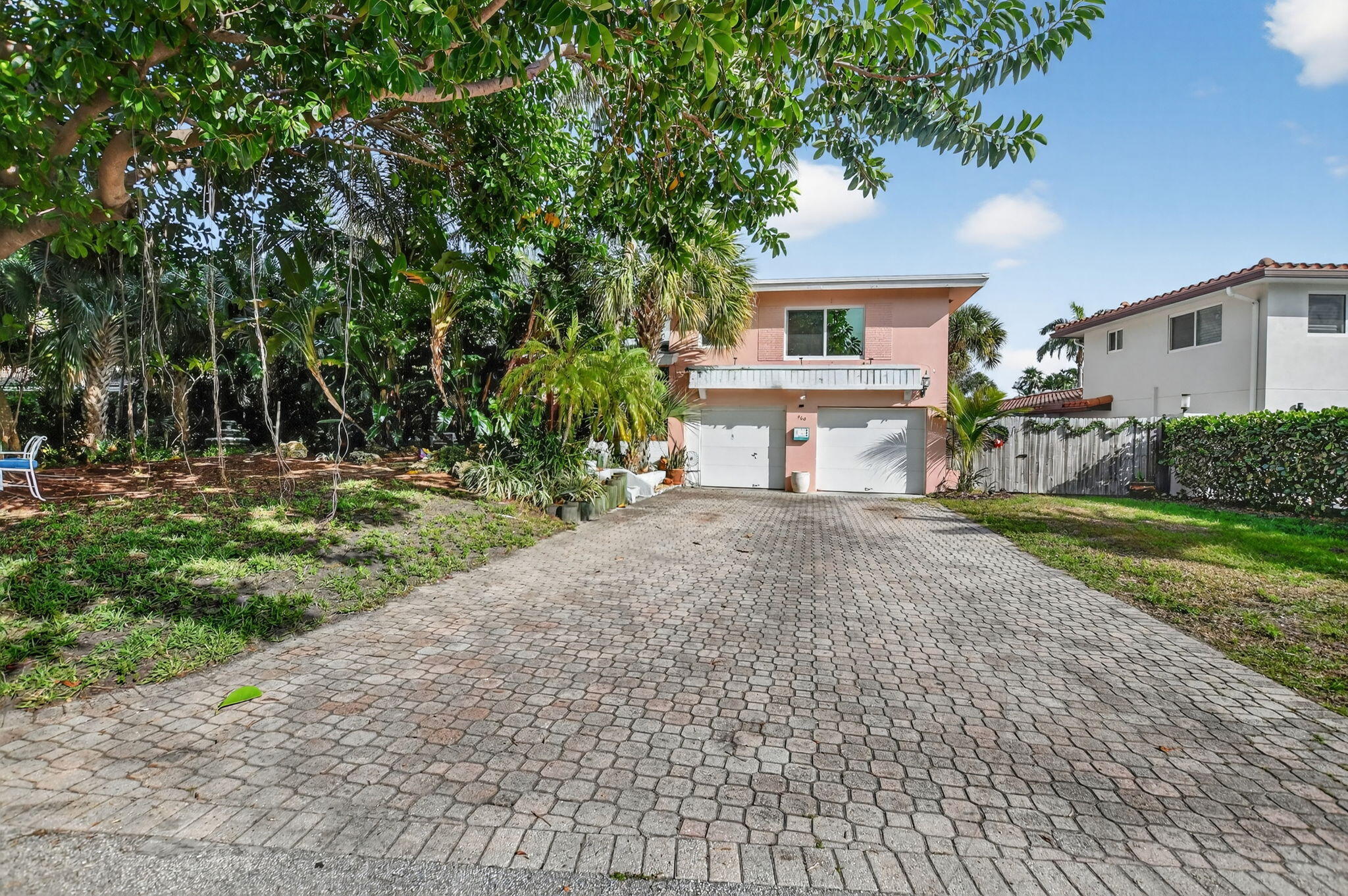 460 SE 18th Avenue