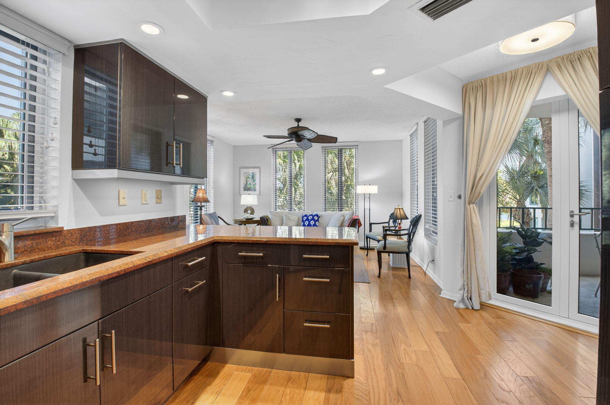 100 SE 5th Avenue 308