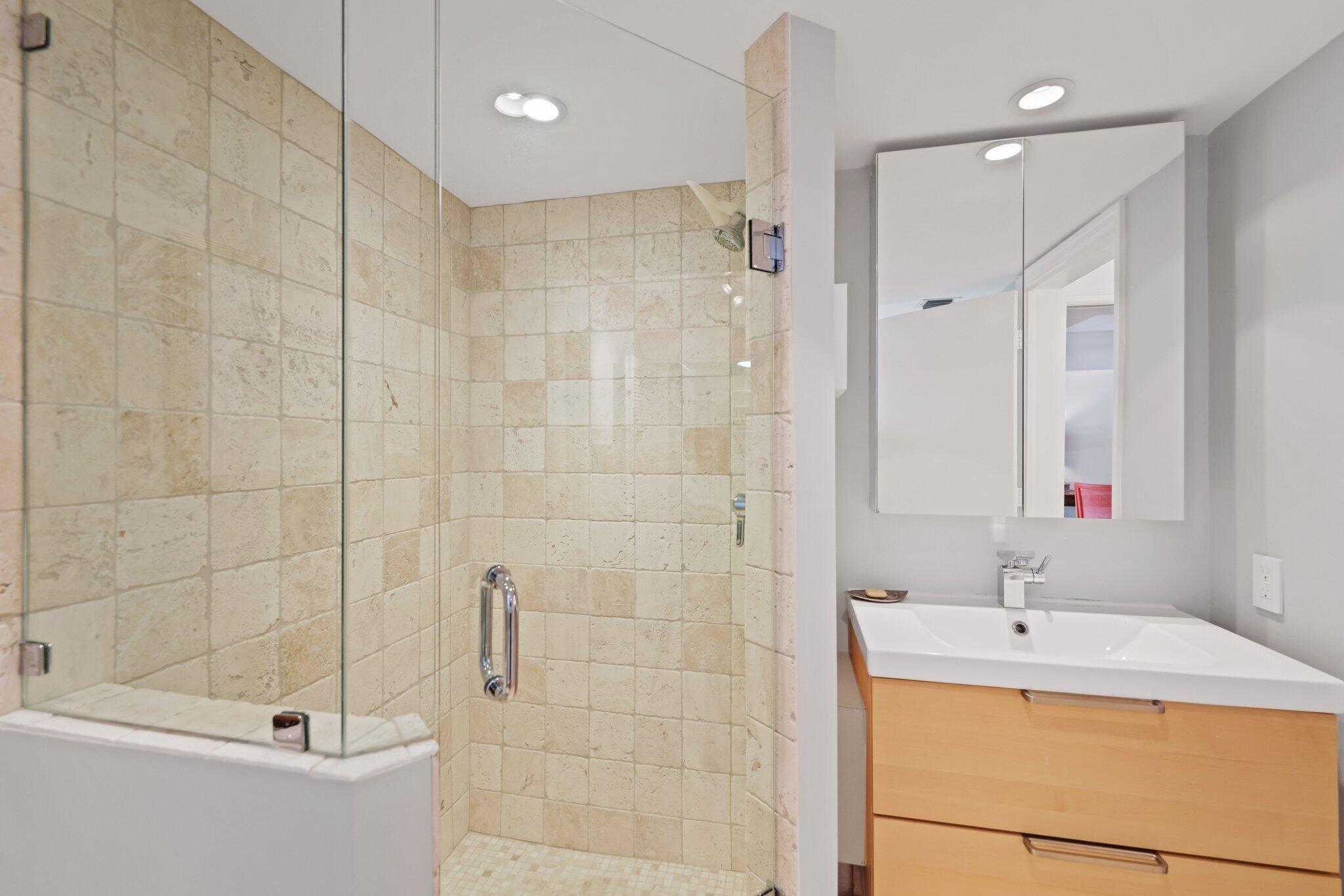 100 SE 5th Avenue 308