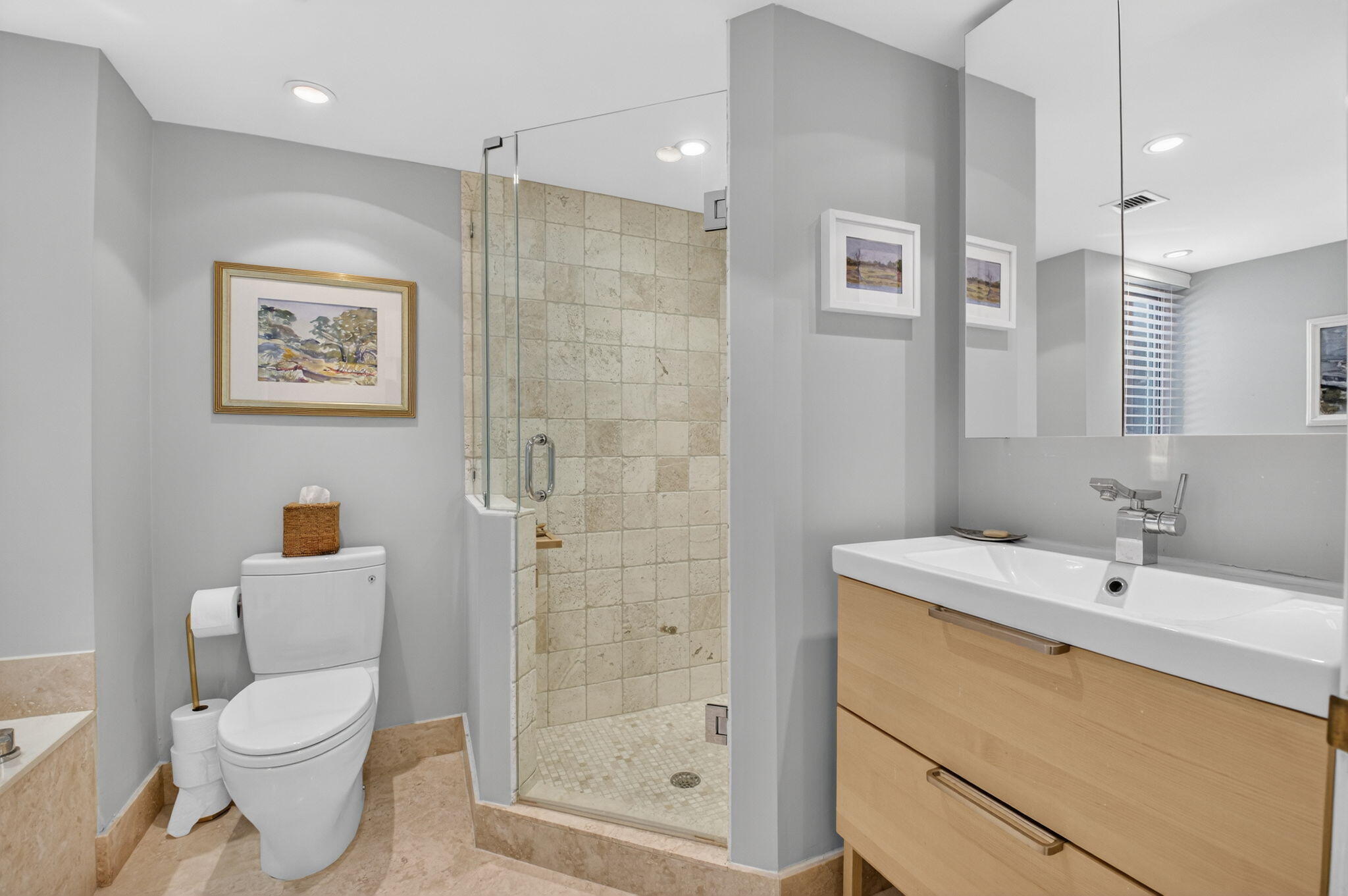 100 SE 5th Avenue 308