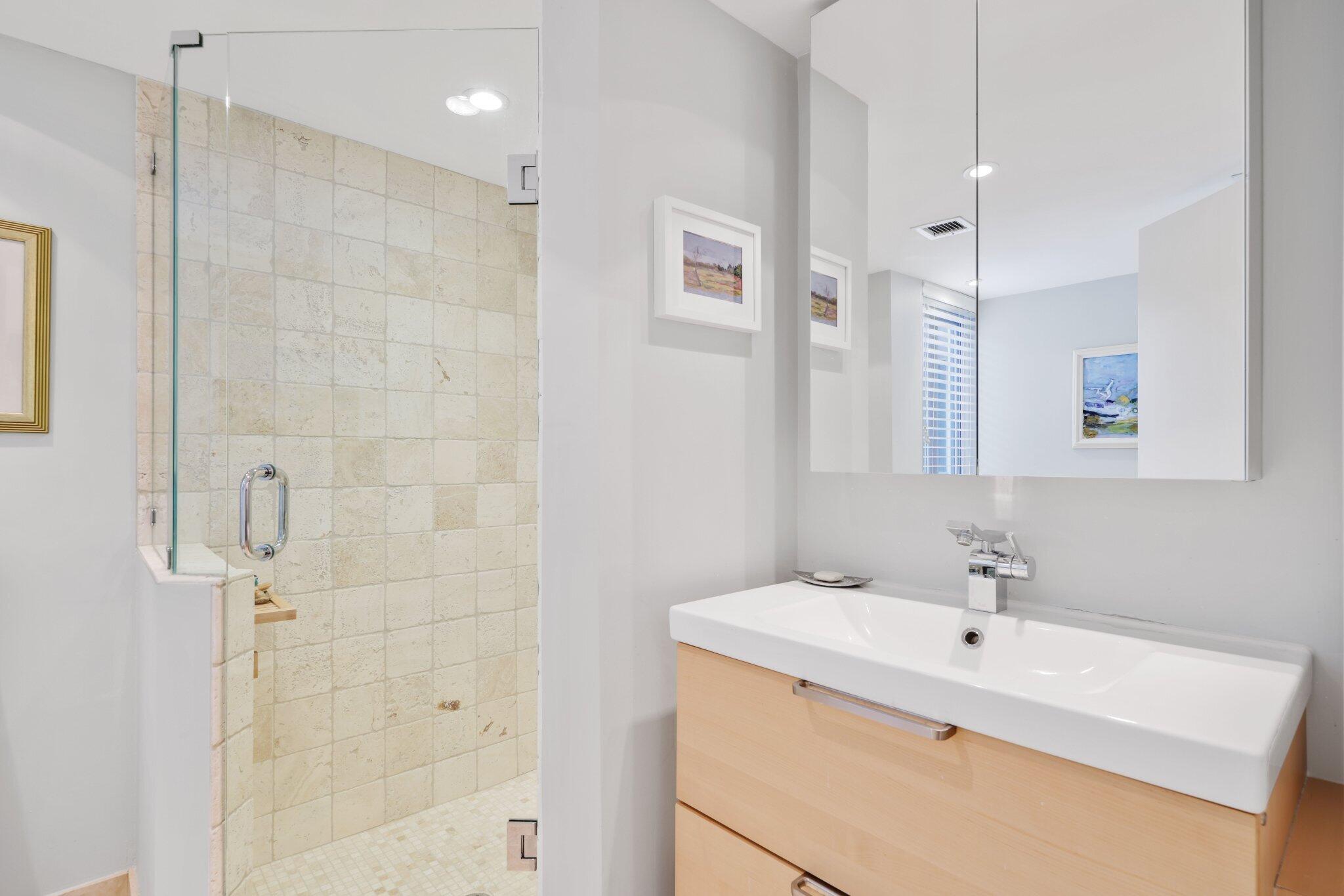 100 SE 5th Avenue 308