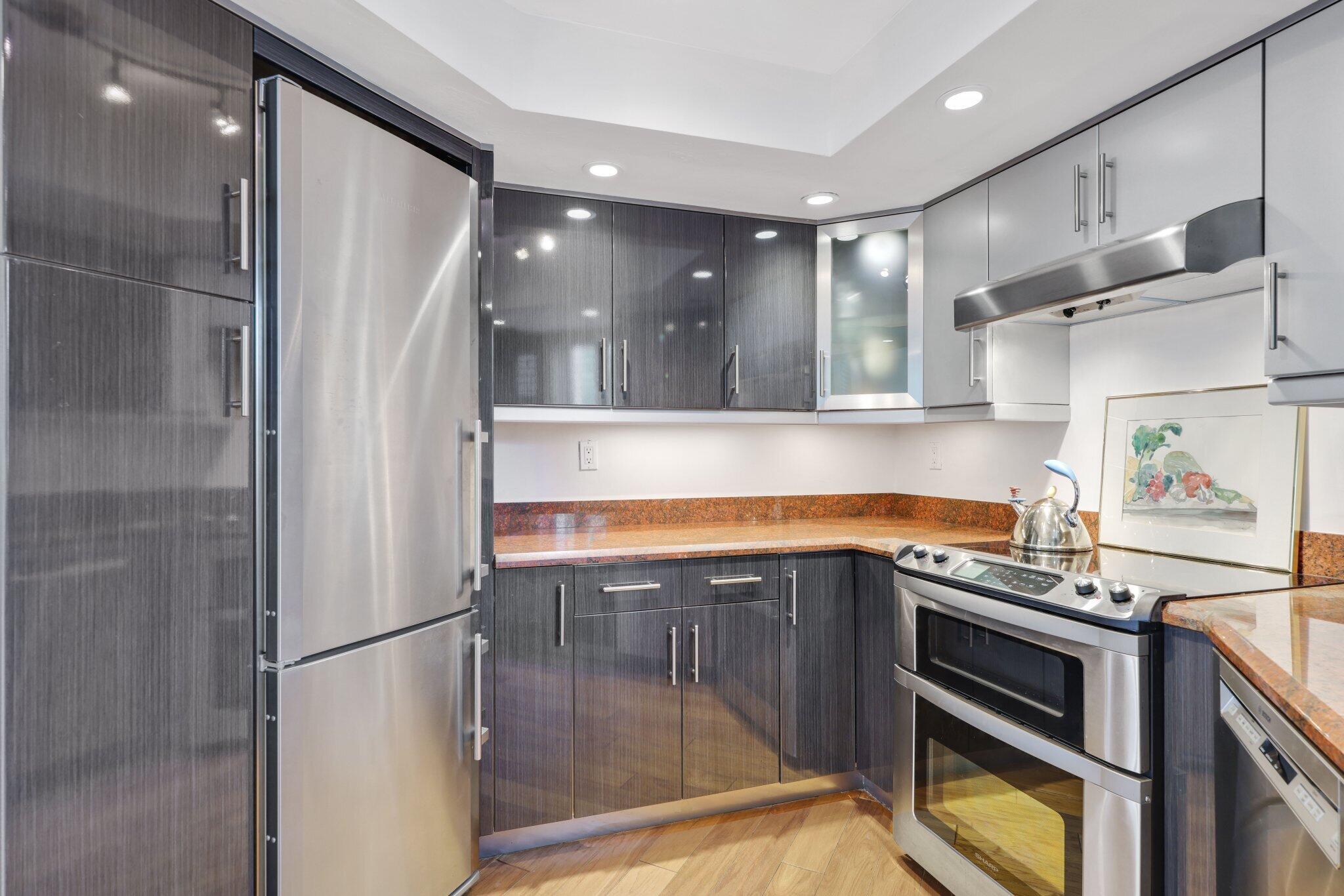 100 SE 5th Avenue 308