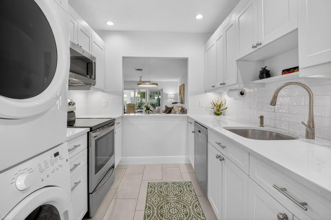 1131 Boxwood Drive 37-C