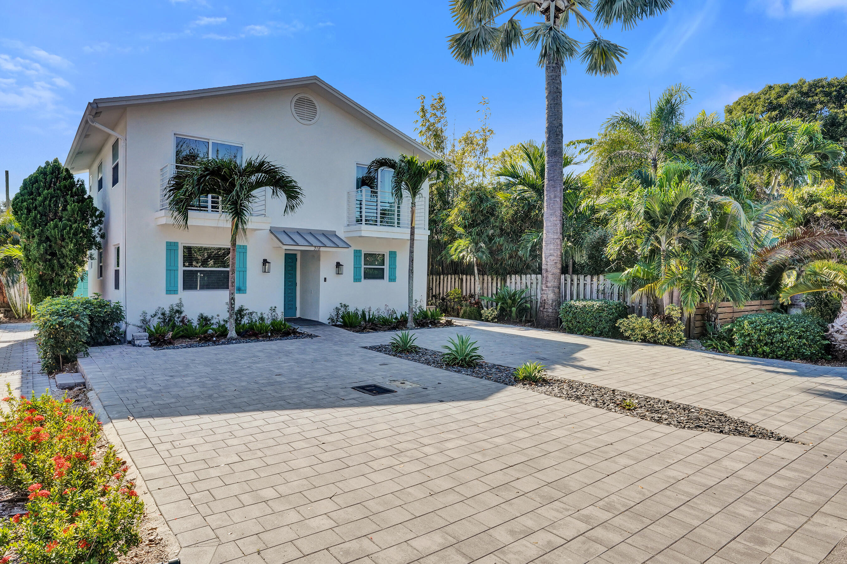 218 NE 10th Street, Delray Beach