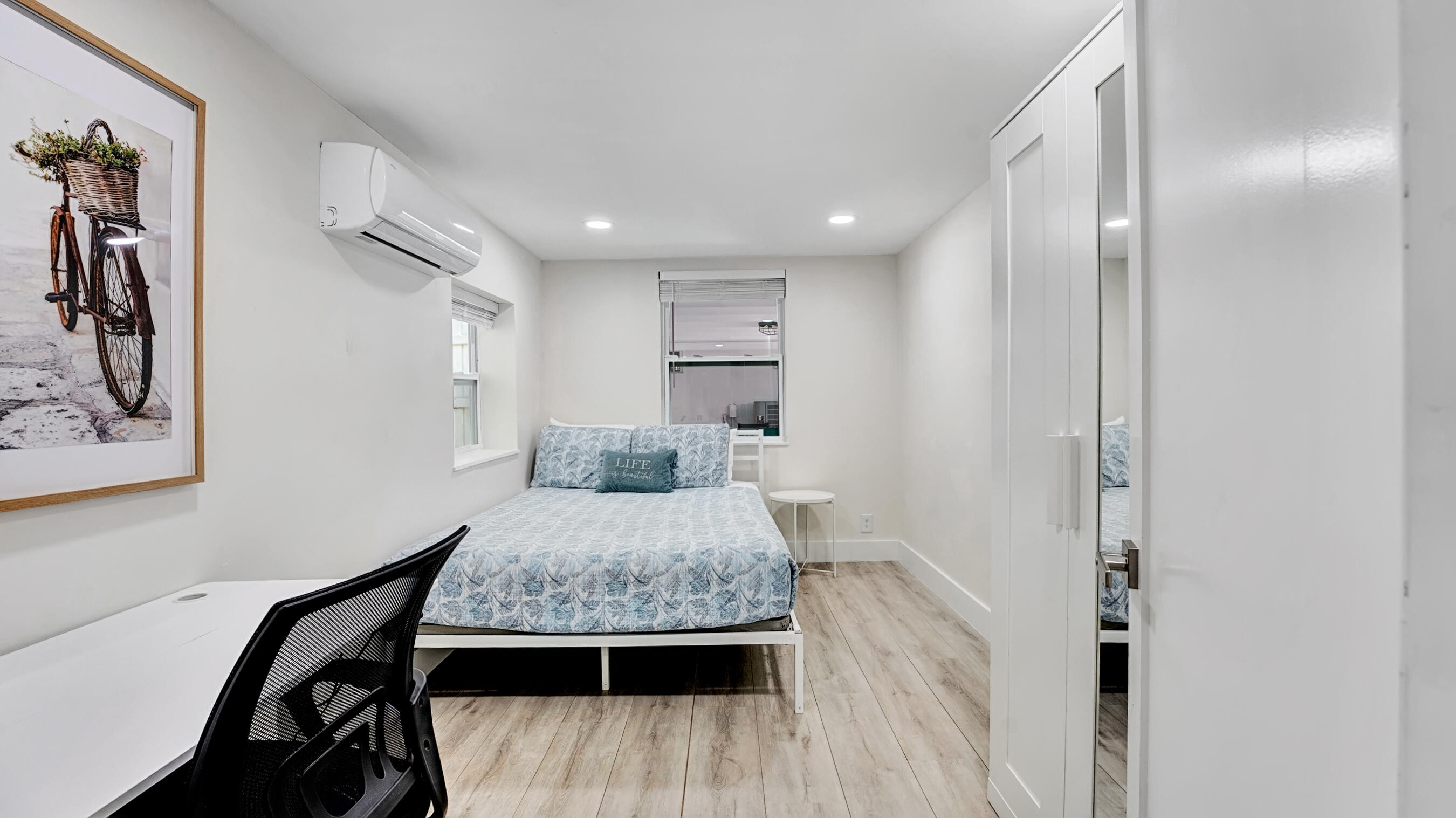 218 NE 10th Street, Delray Beach