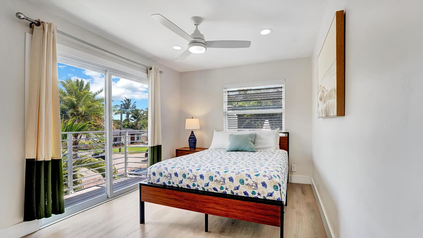 218 NE 10th Street, Delray Beach