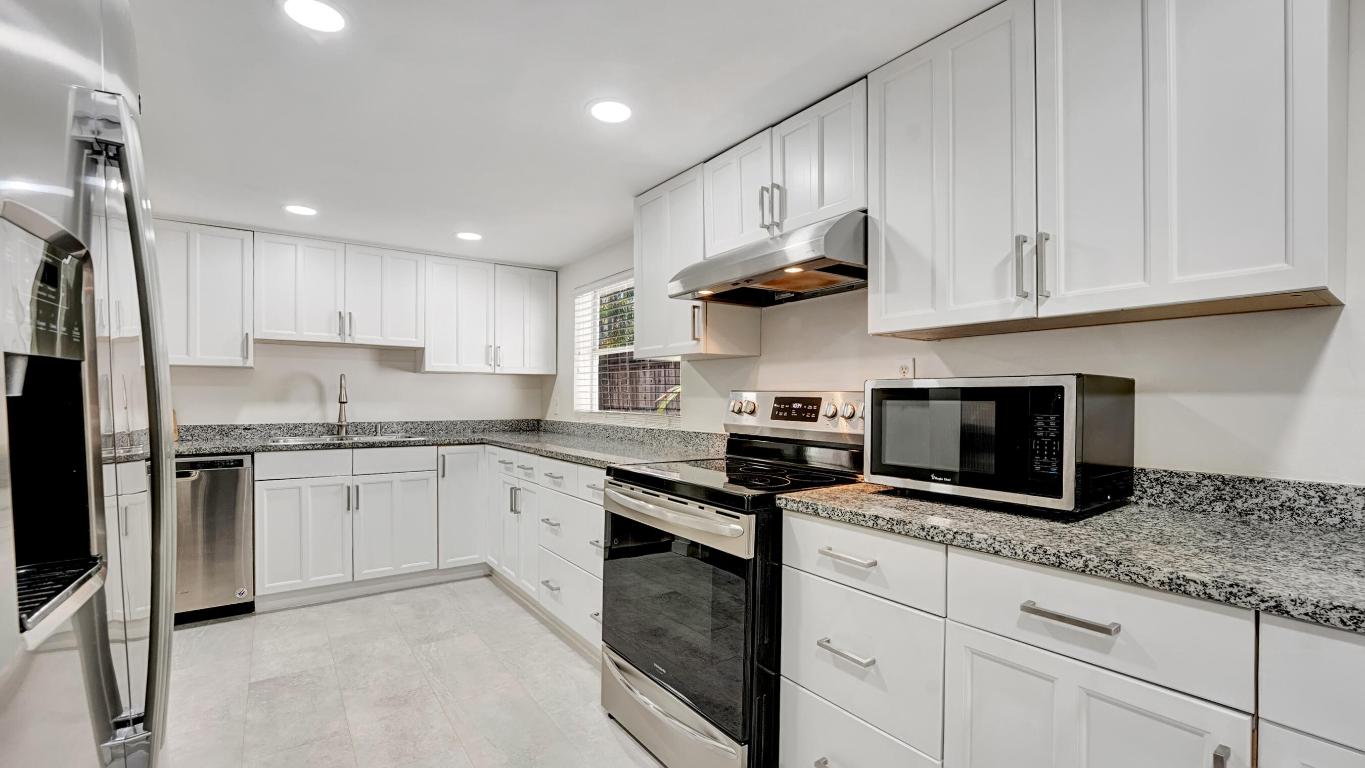 218 NE 10th Street, Delray Beach