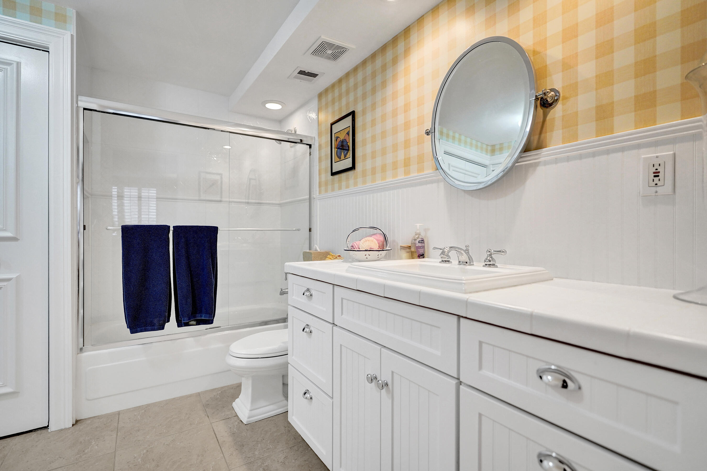 3301 S Ocean Boulevard 206