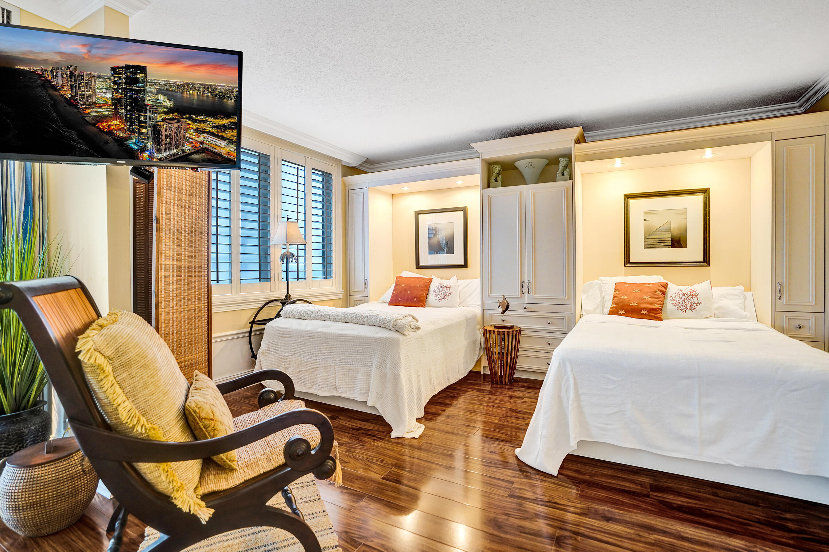 3301 S Ocean Boulevard 206