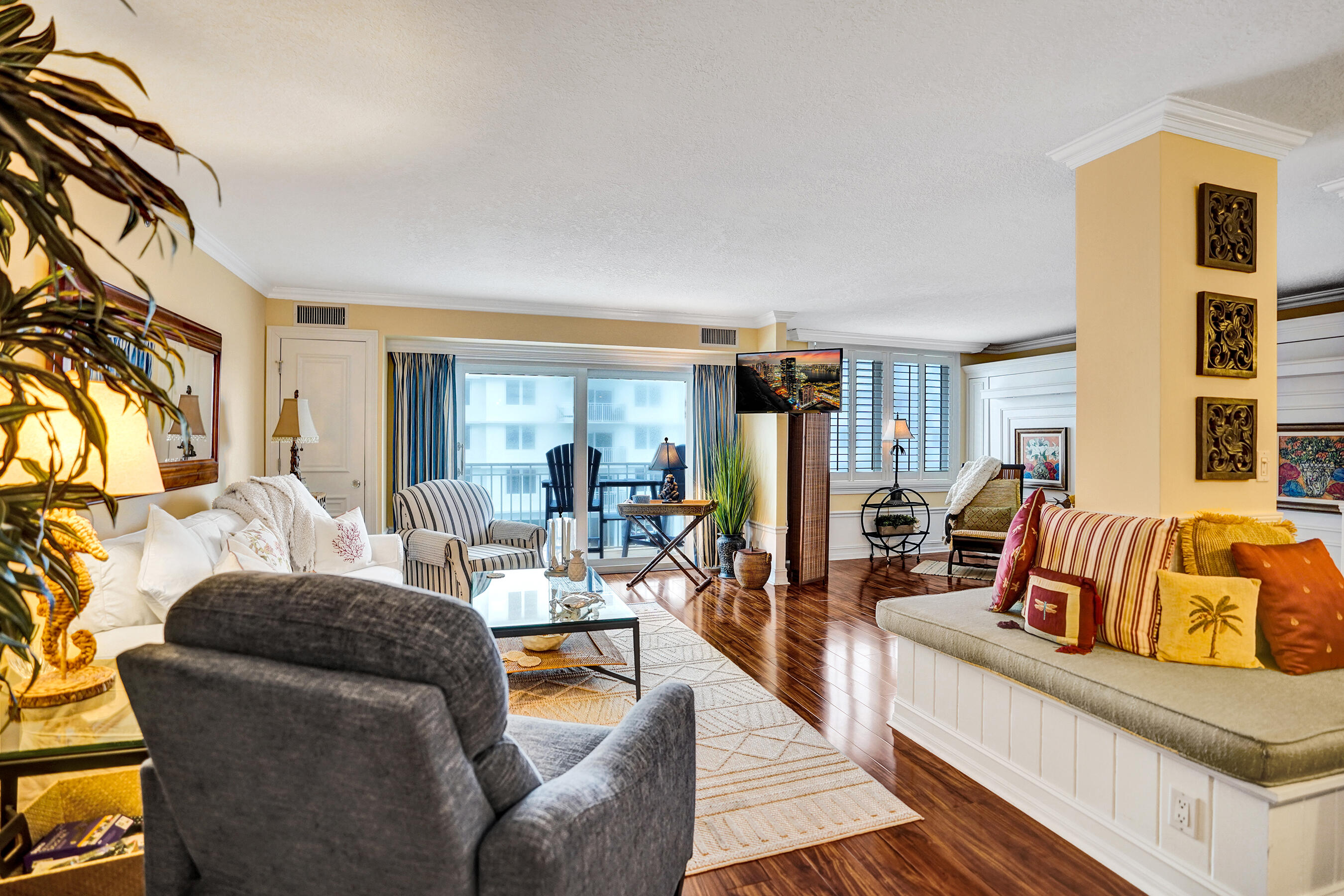 3301 S Ocean Boulevard 206