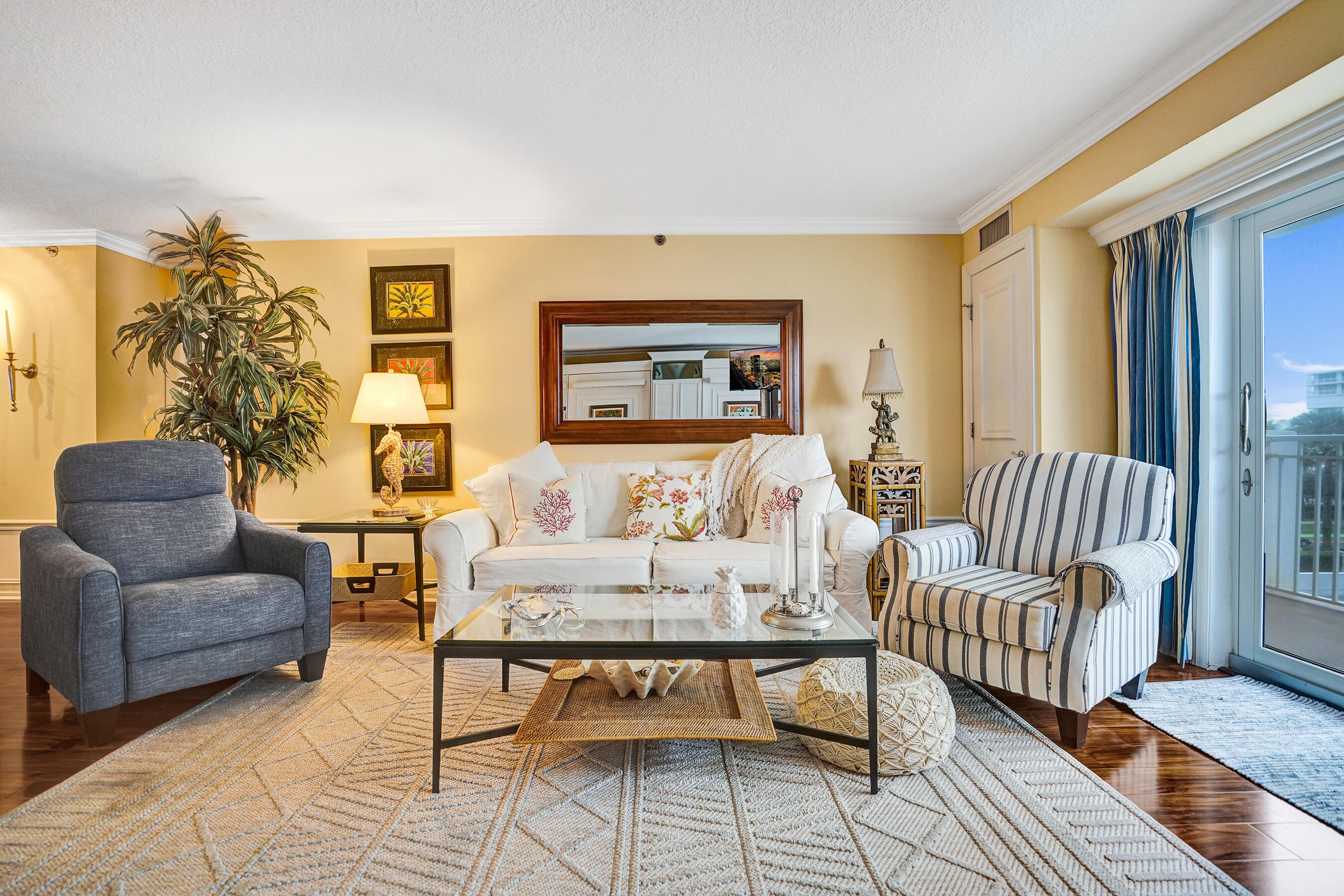 3301 S Ocean Boulevard 206