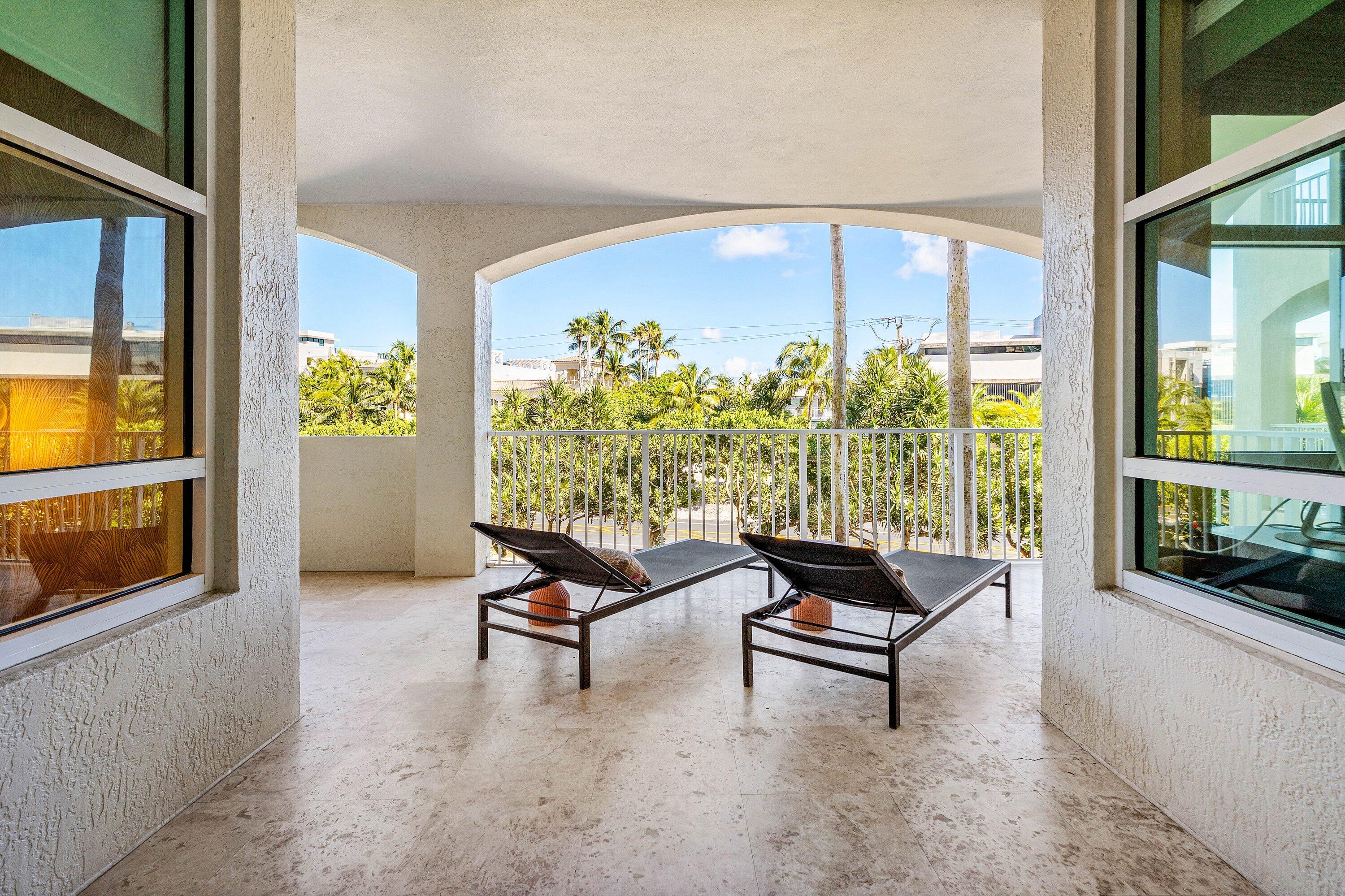 3700 S Ocean Boulevard 202