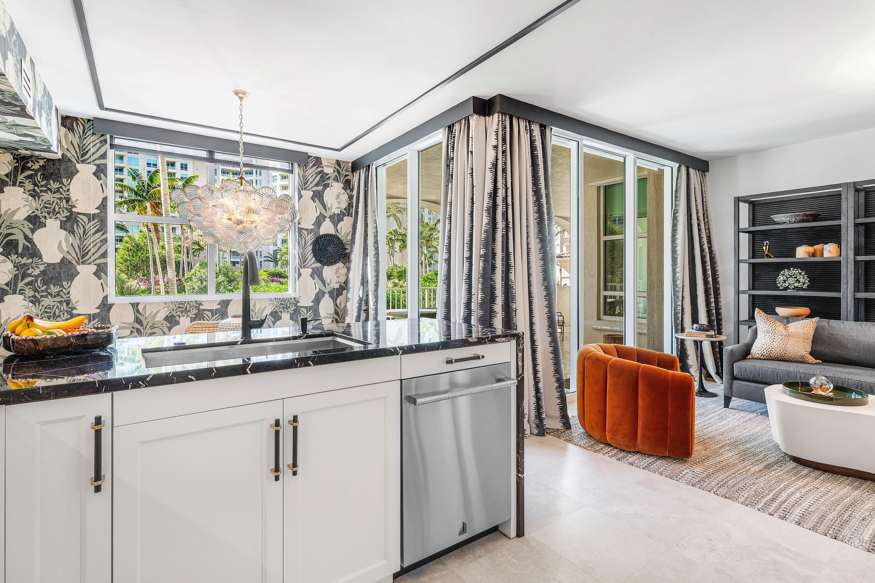 3700 S Ocean Boulevard 202