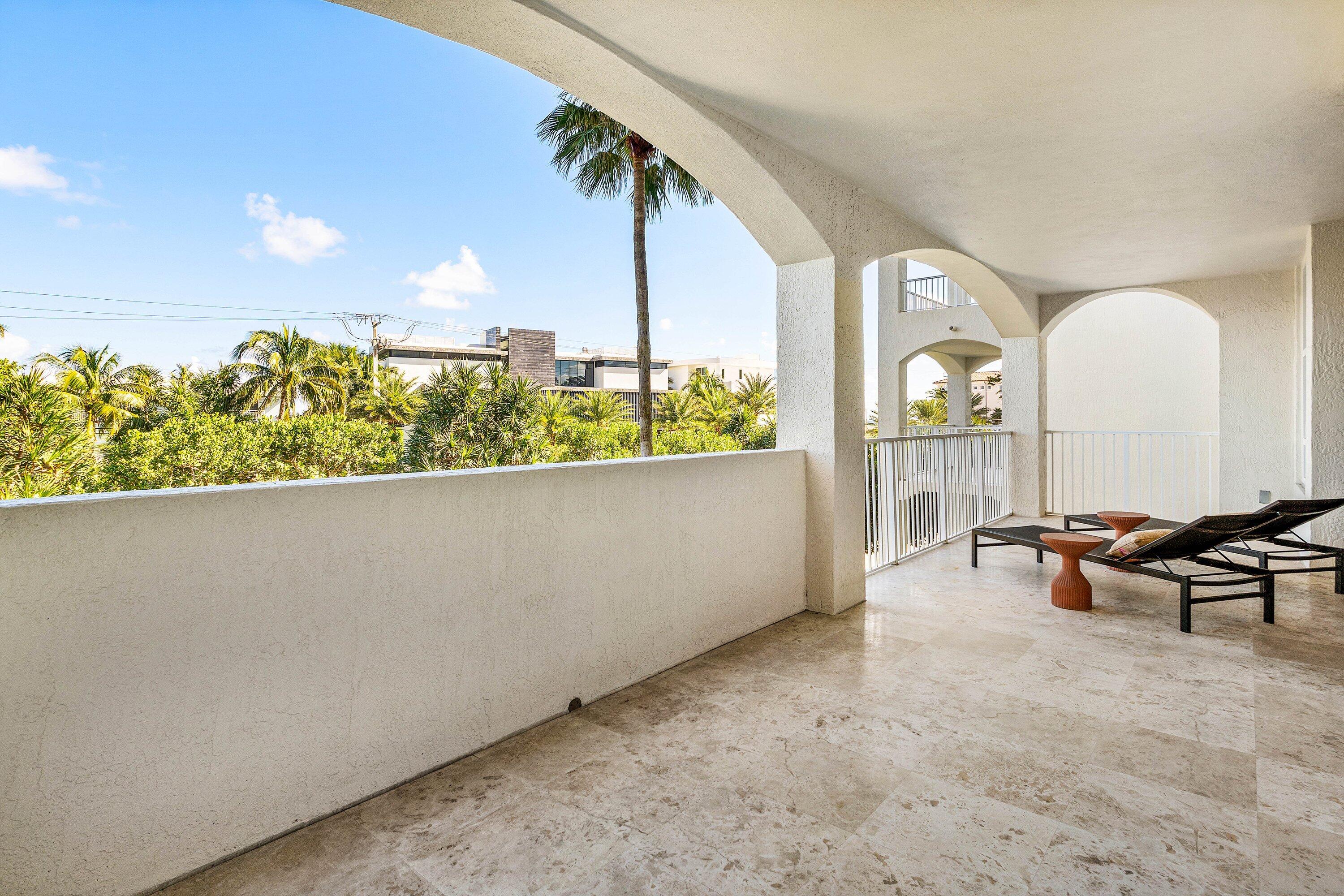 3700 S Ocean Boulevard 202
