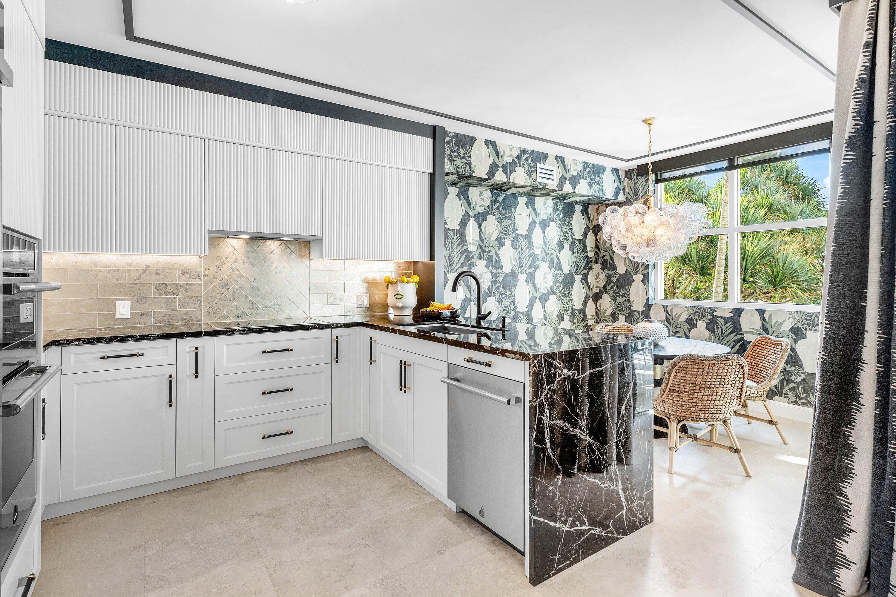 3700 S Ocean Boulevard 202