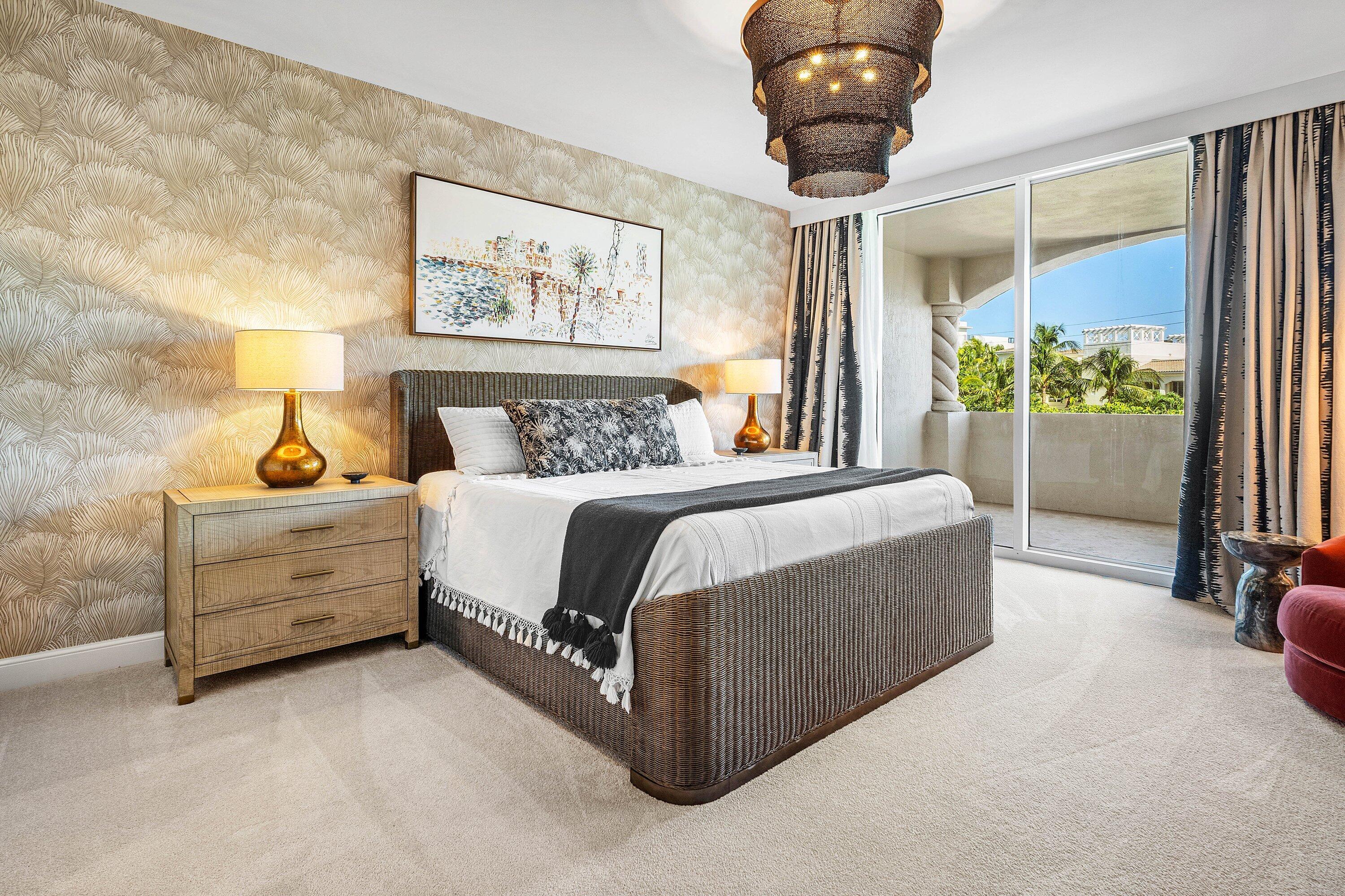 3700 S Ocean Boulevard 202