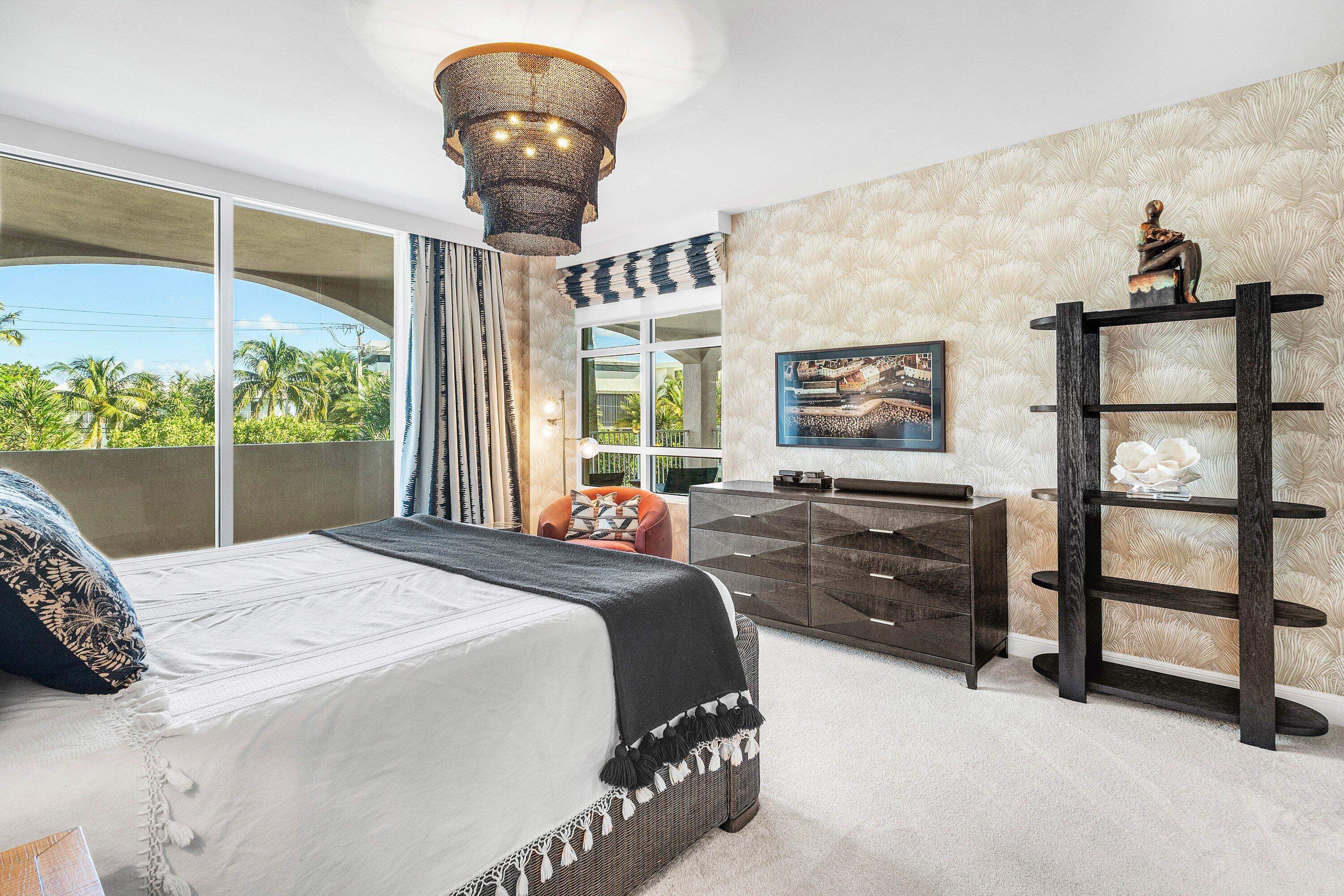 3700 S Ocean Boulevard 202