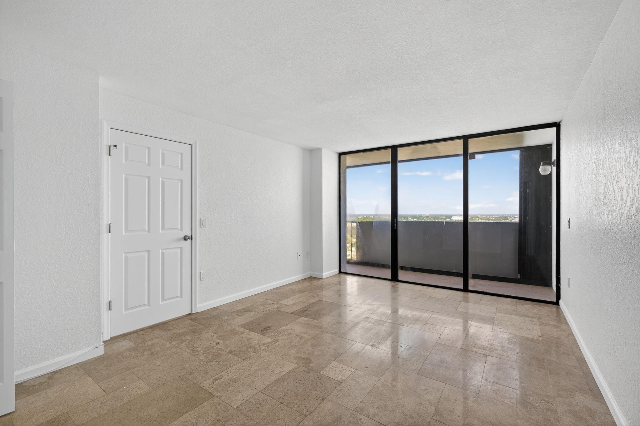 5600 N Flagler Drive 2703