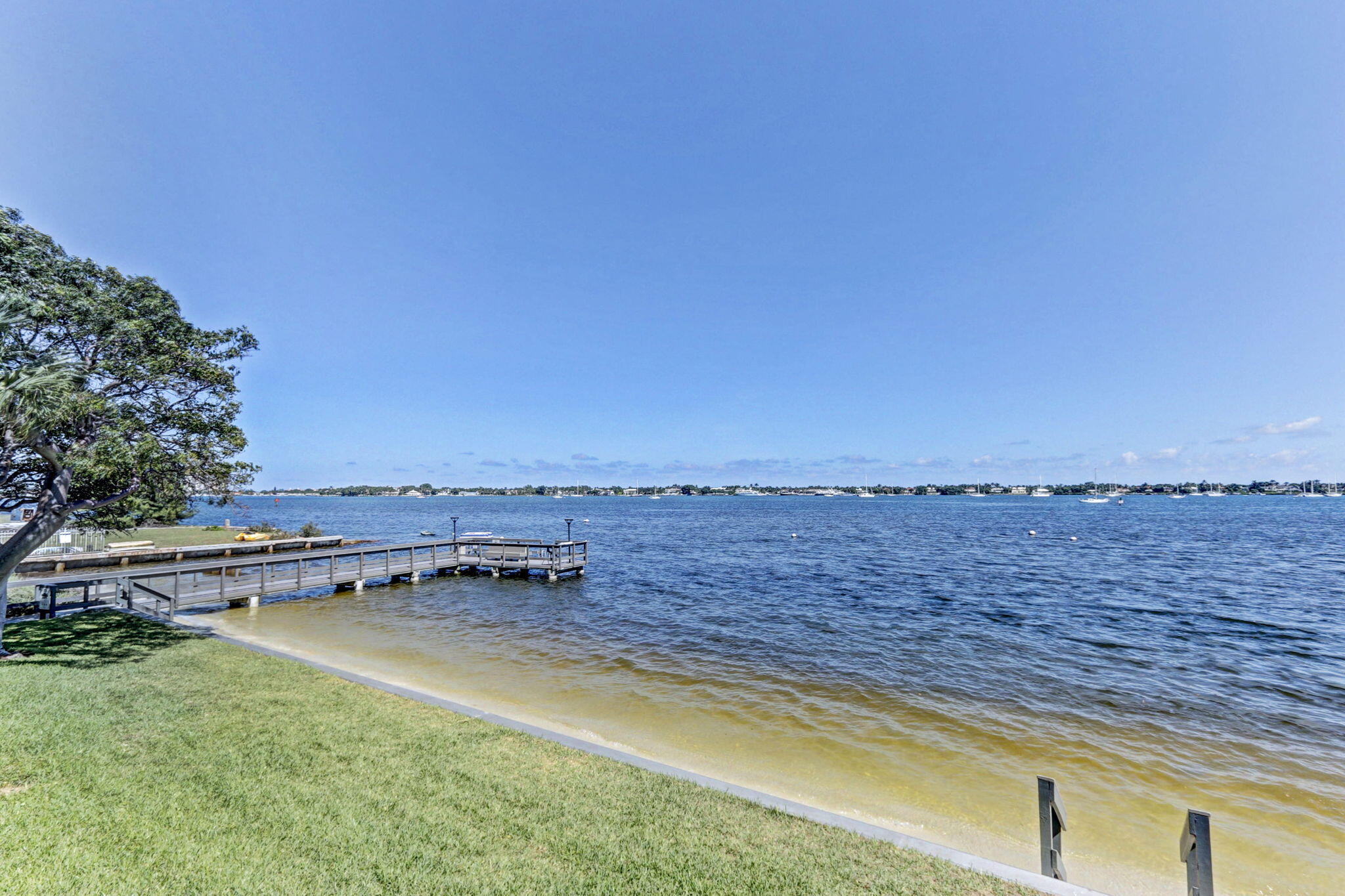 5600 N Flagler Drive 2703