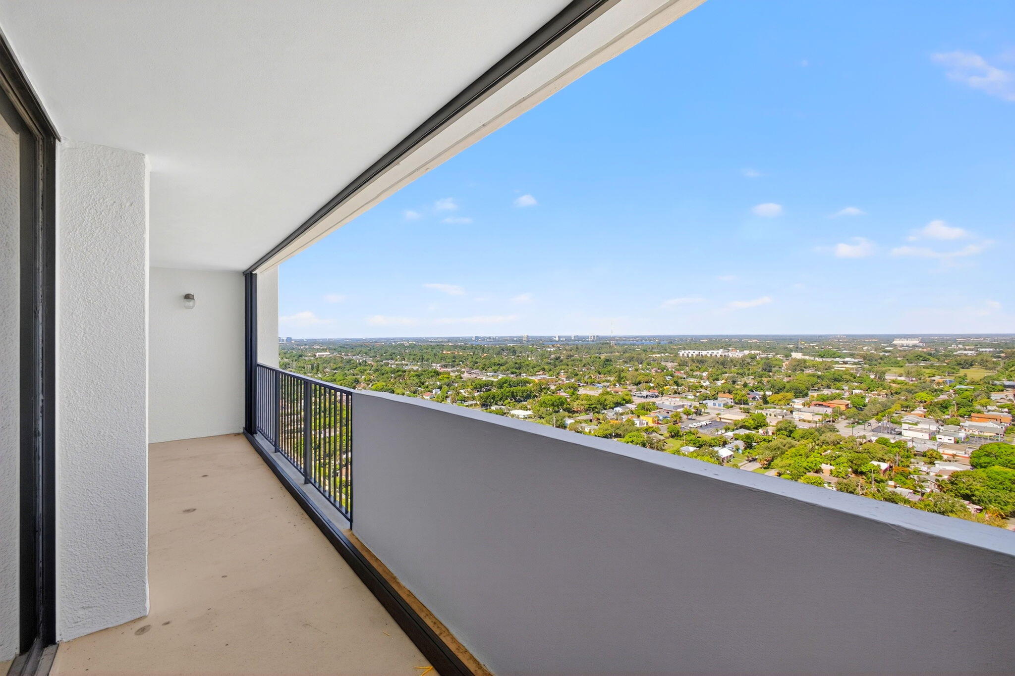 5600 N Flagler Drive 2703