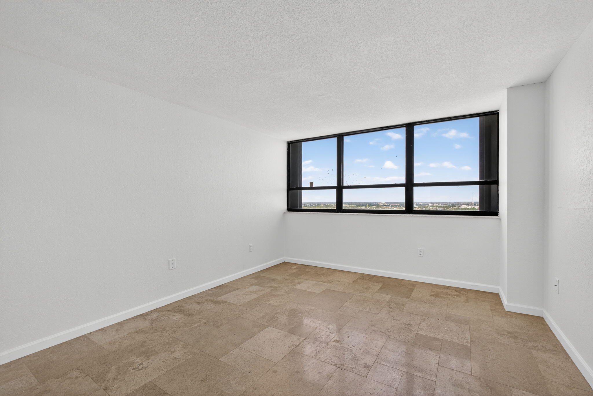 5600 N Flagler Drive 2703