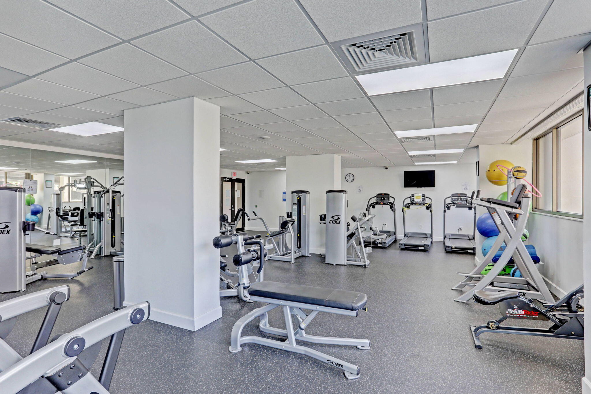 5600 N Flagler Drive 2703