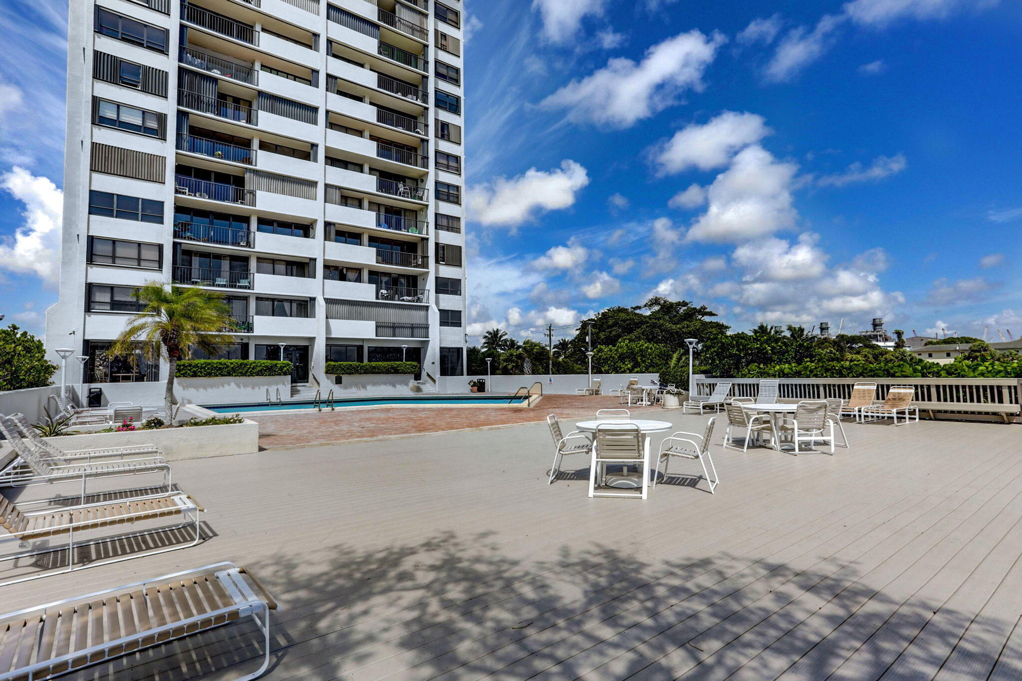 5600 N Flagler Drive 2703