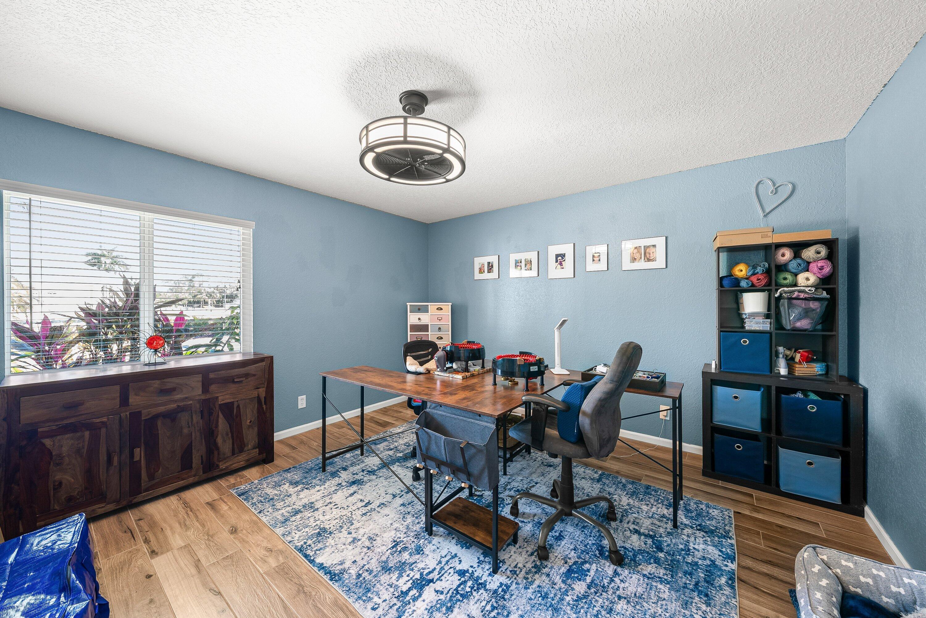 15929 86th Road N