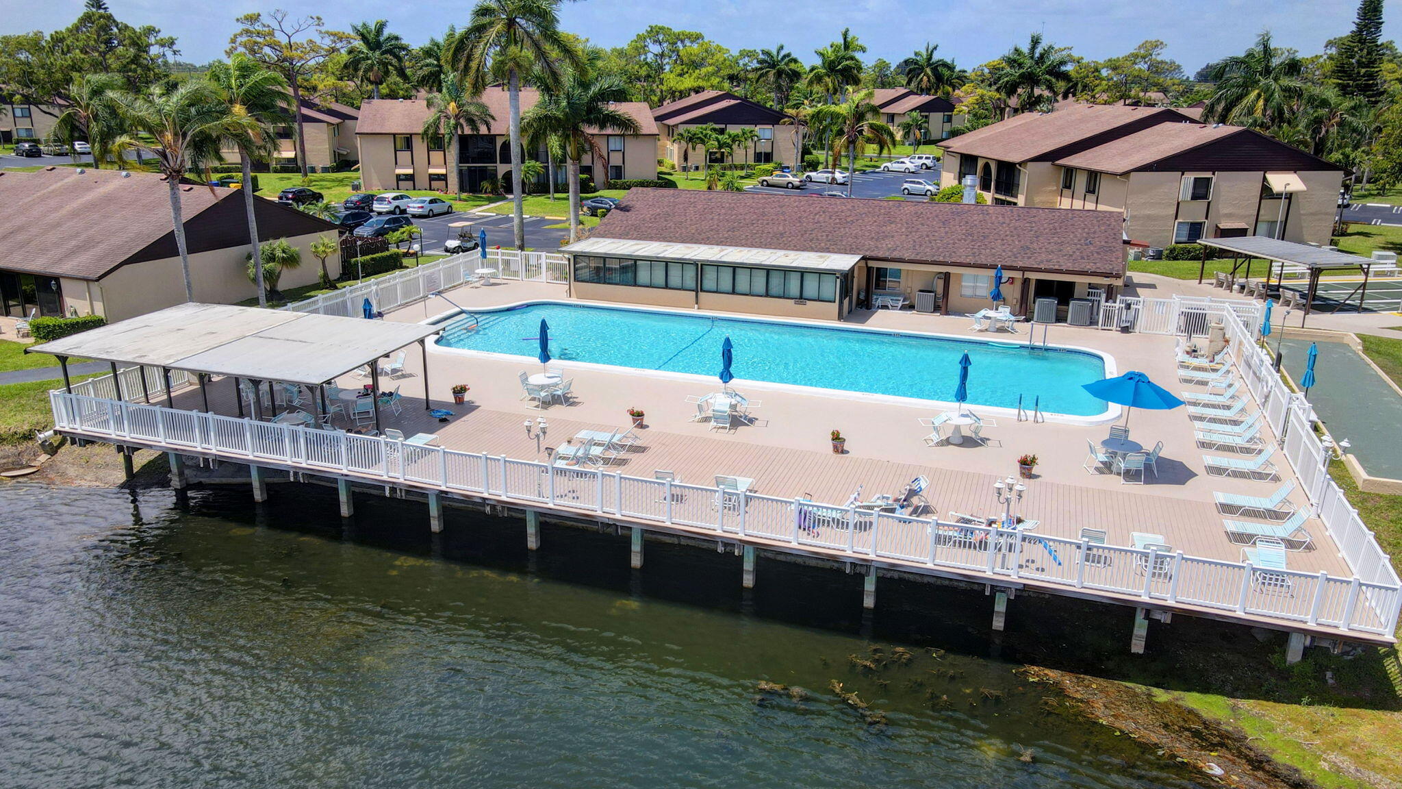 409 Pine Glen Lane C-1