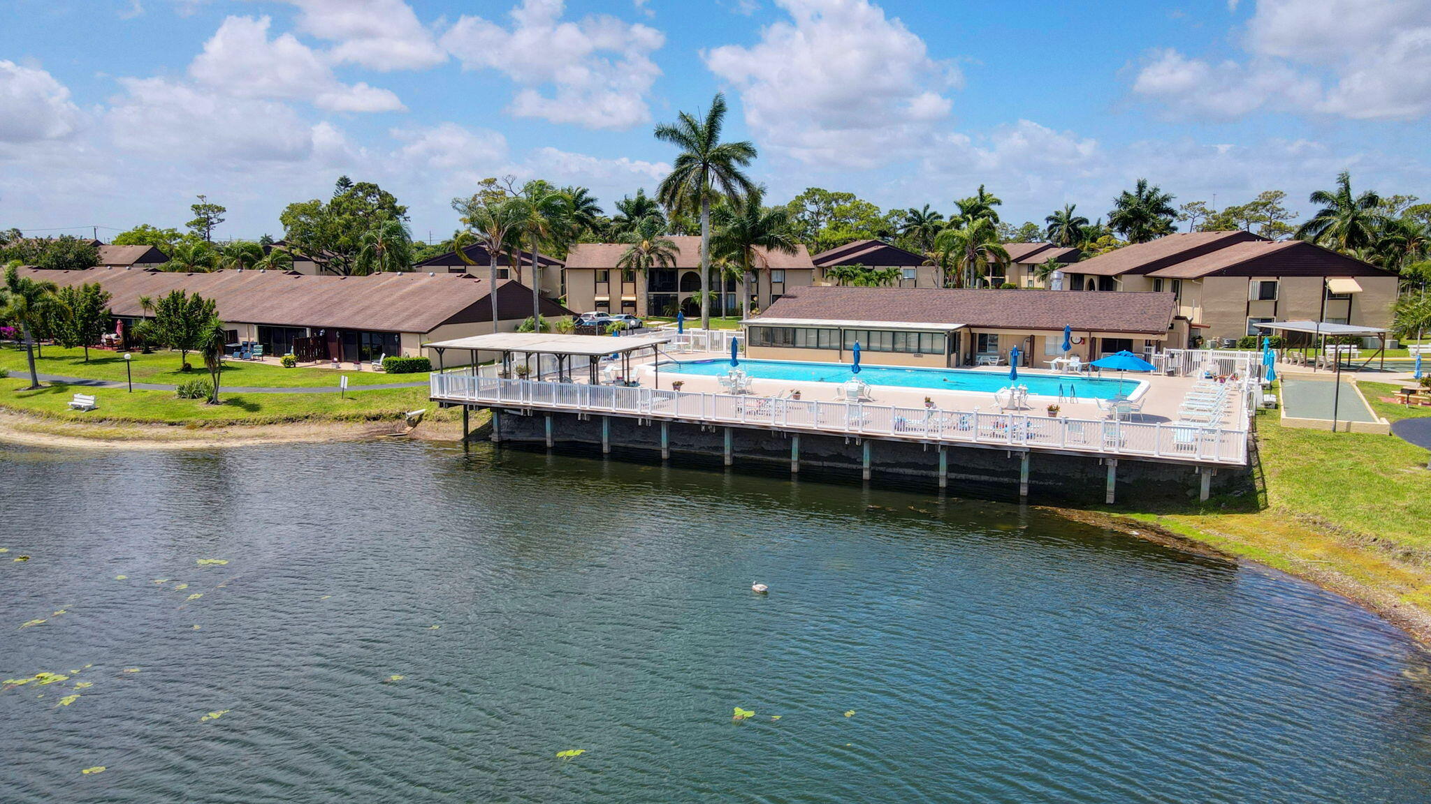 409 Pine Glen Lane C-1