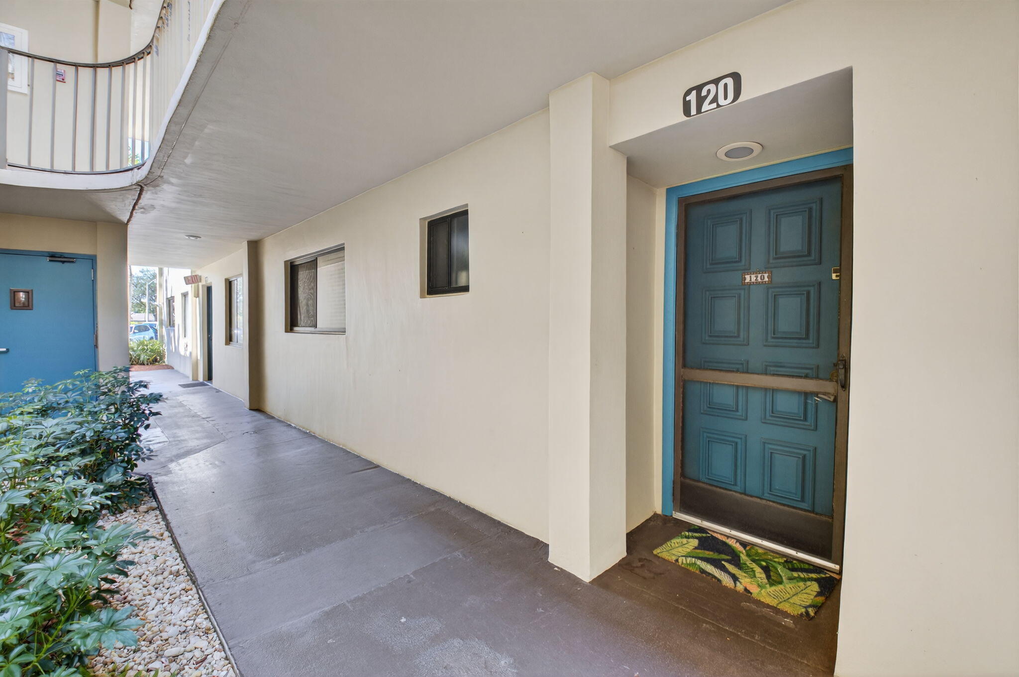 5190 Las Verdes Circle 120