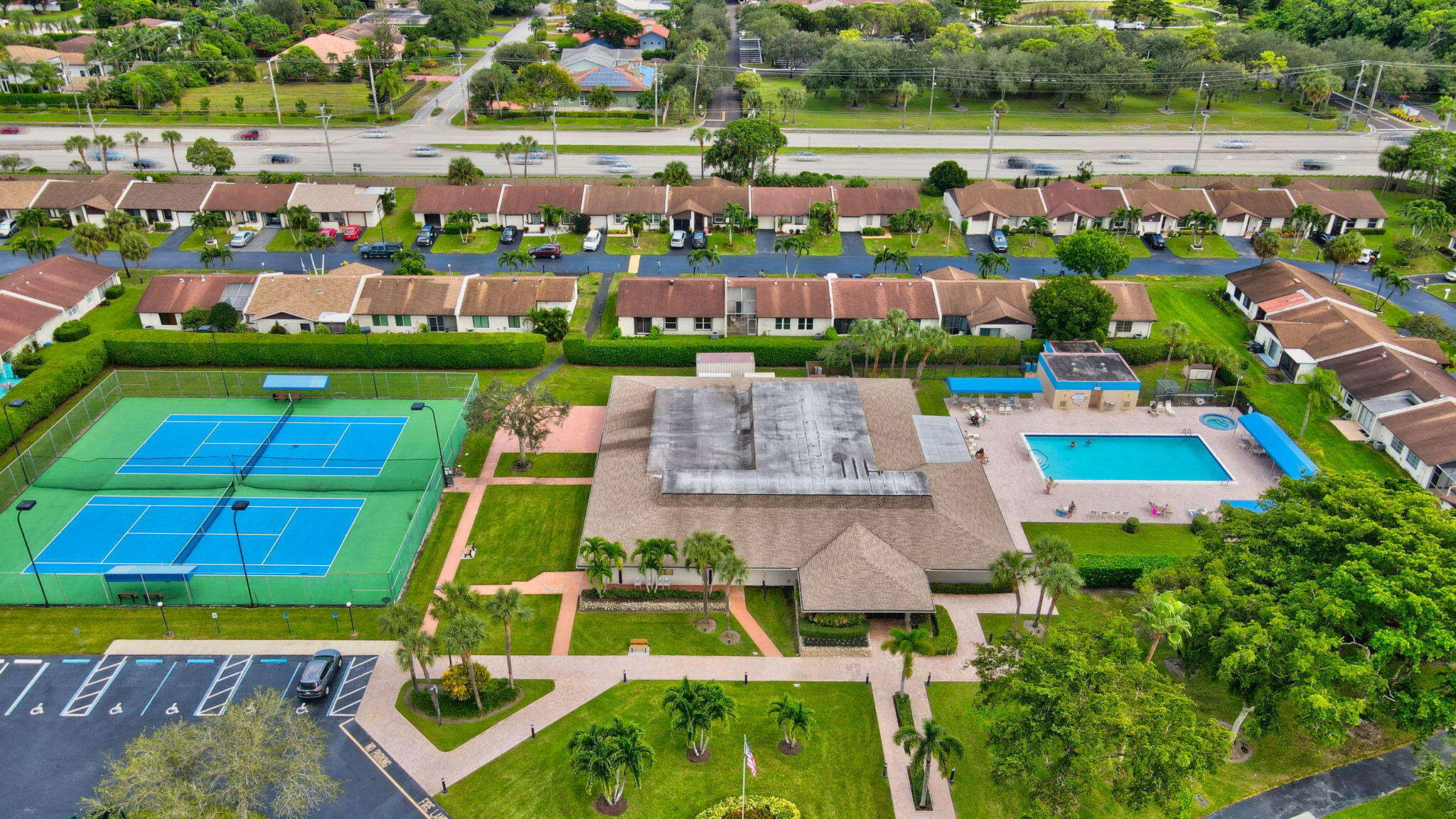 5190 Las Verdes Circle 120