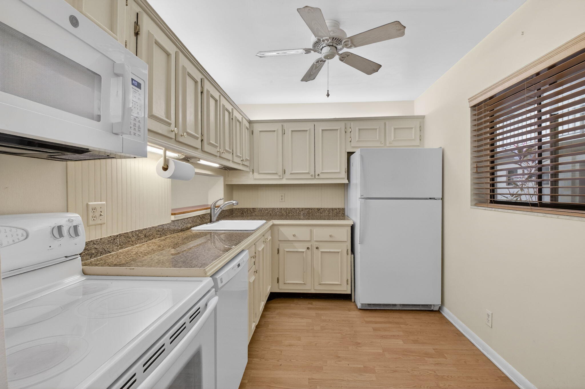 5190 Las Verdes Circle 120