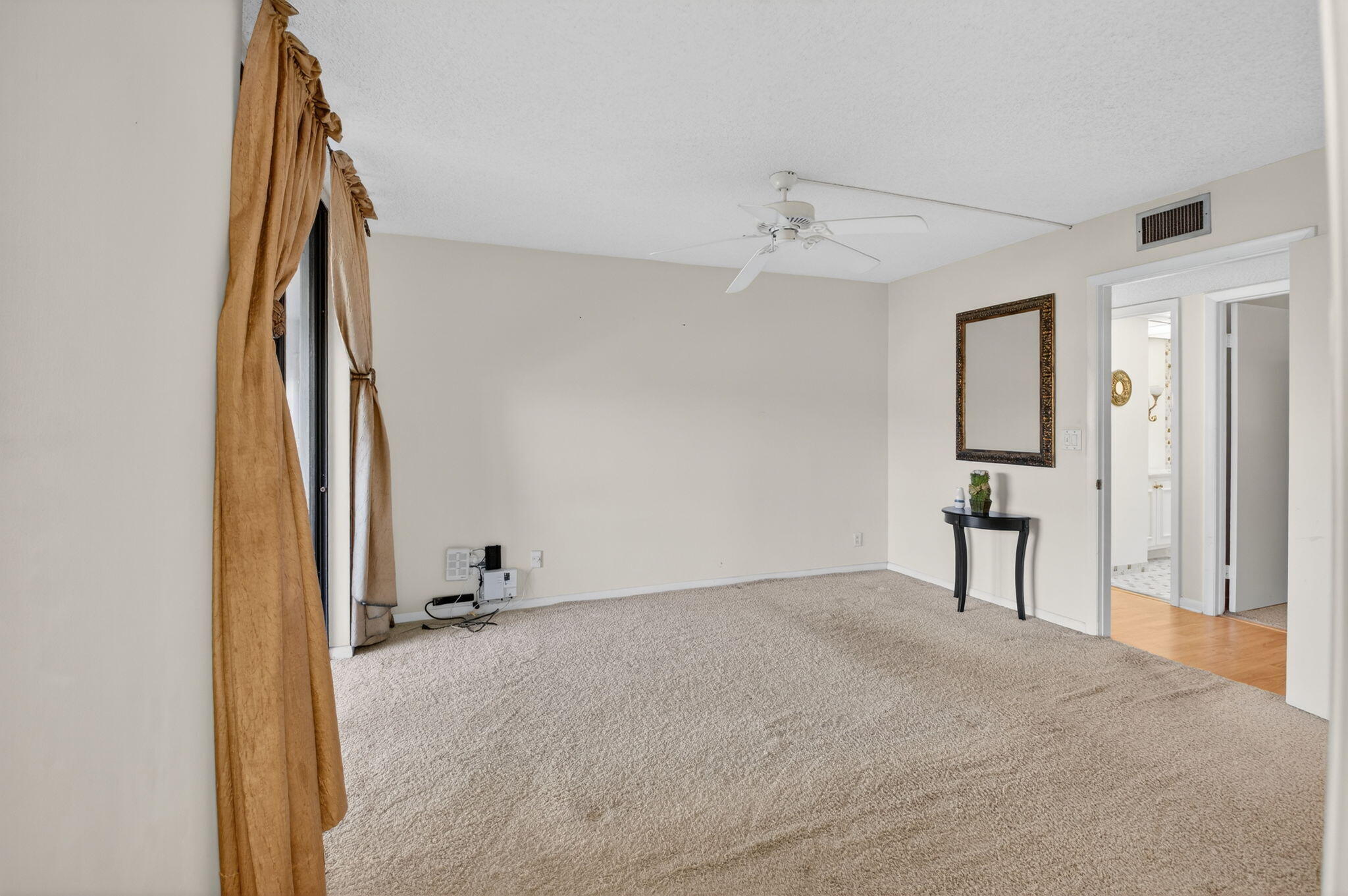 5190 Las Verdes Circle 120