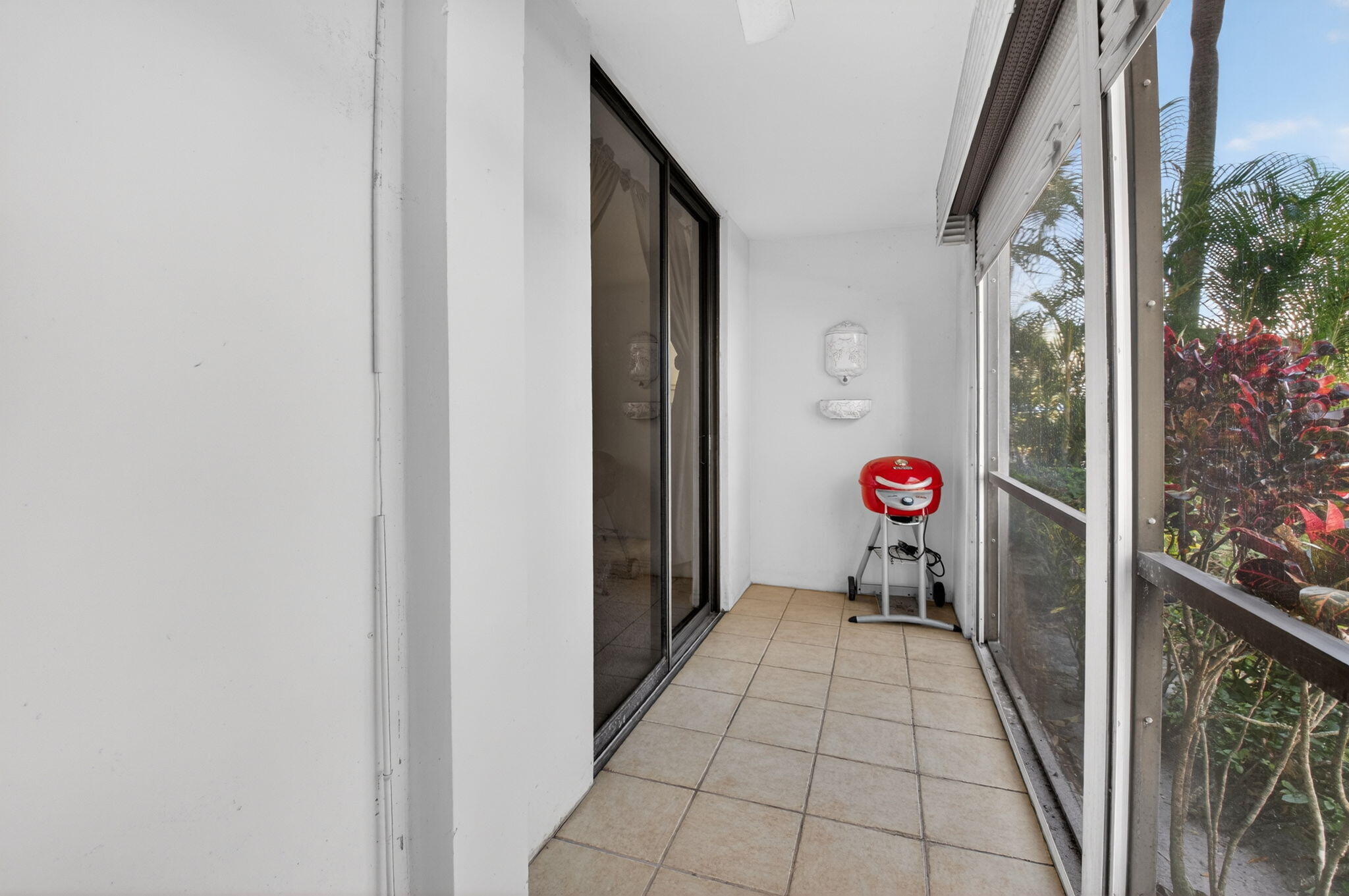 5190 Las Verdes Circle 120