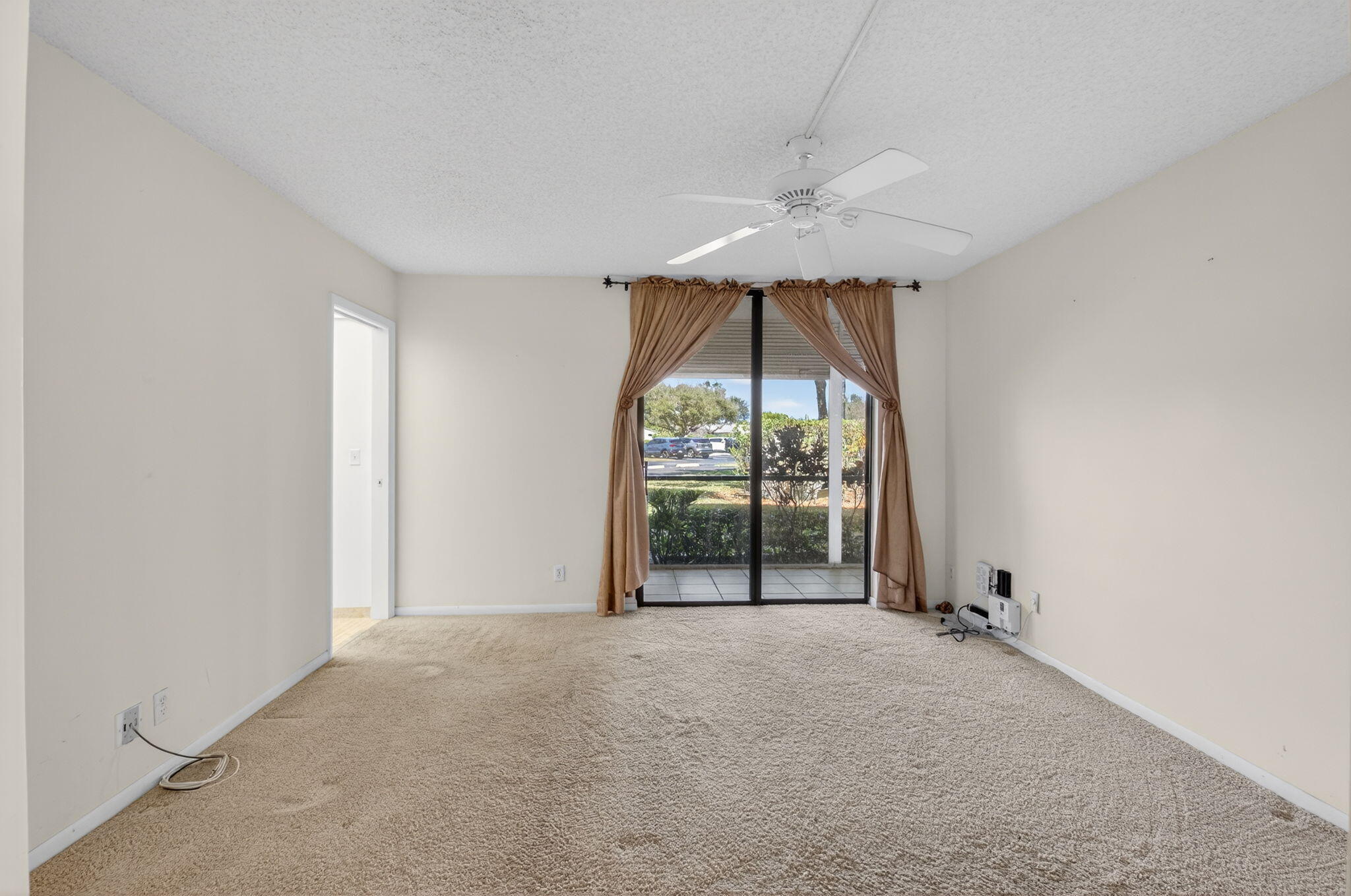 5190 Las Verdes Circle 120