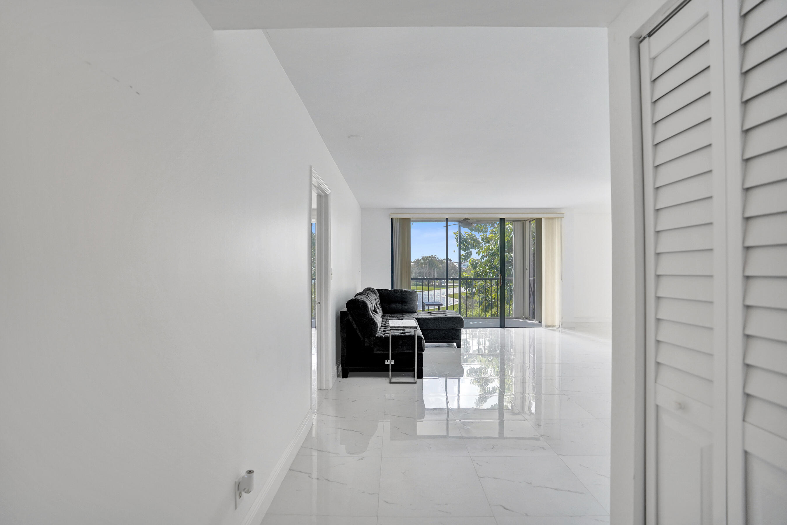 5951 Wellesley Park Drive 206