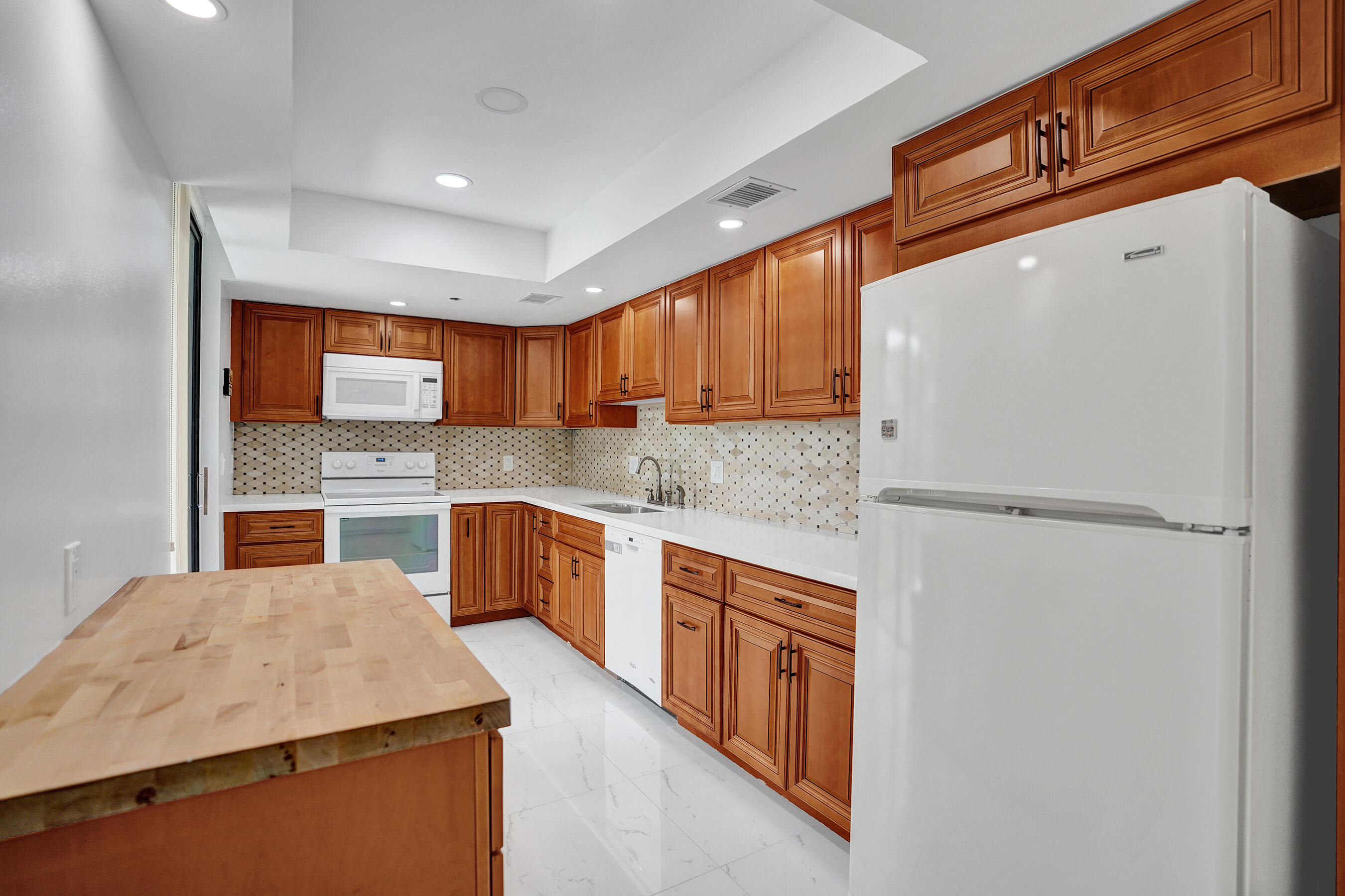 5951 Wellesley Park Drive 206