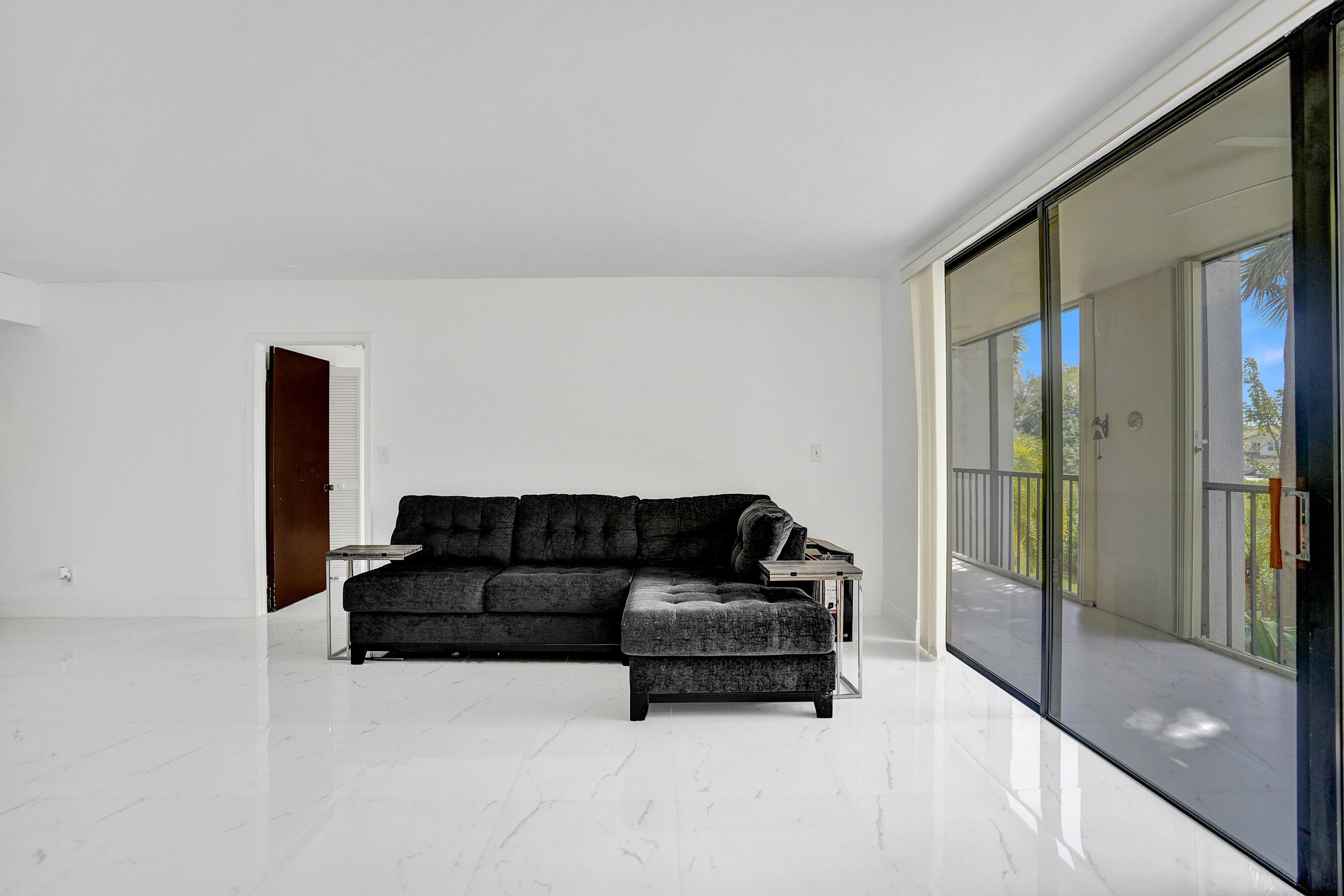 5951 Wellesley Park Drive 206